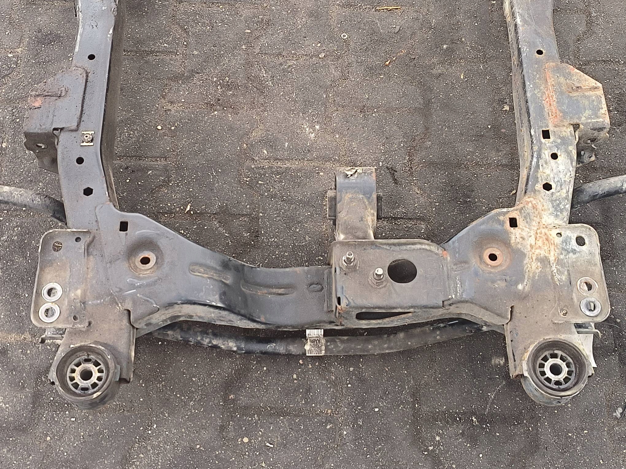 axle beam front 1.8 CHEVROLET CRUZE