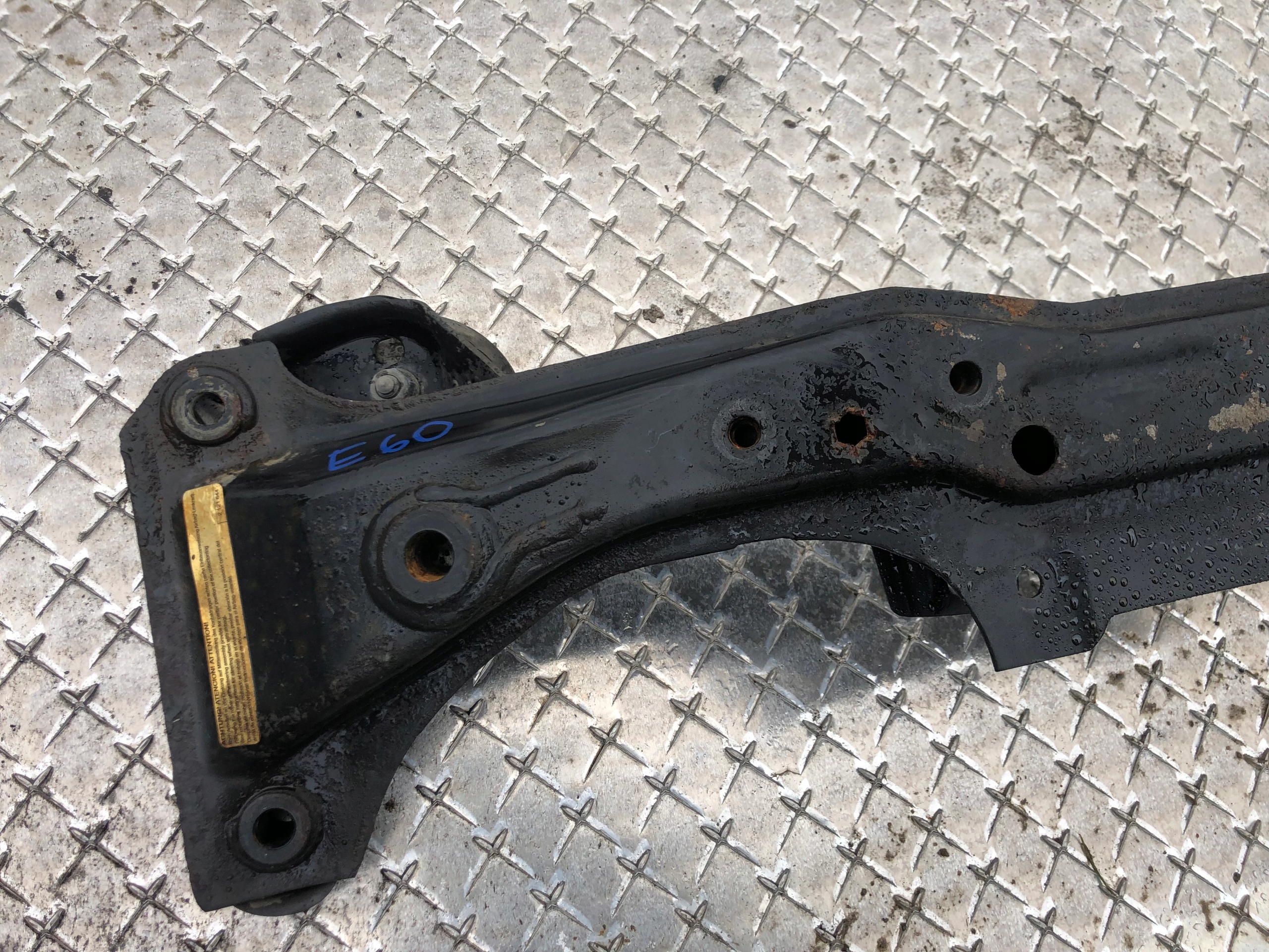 Pont essieu Essieu BMW E60 2121644