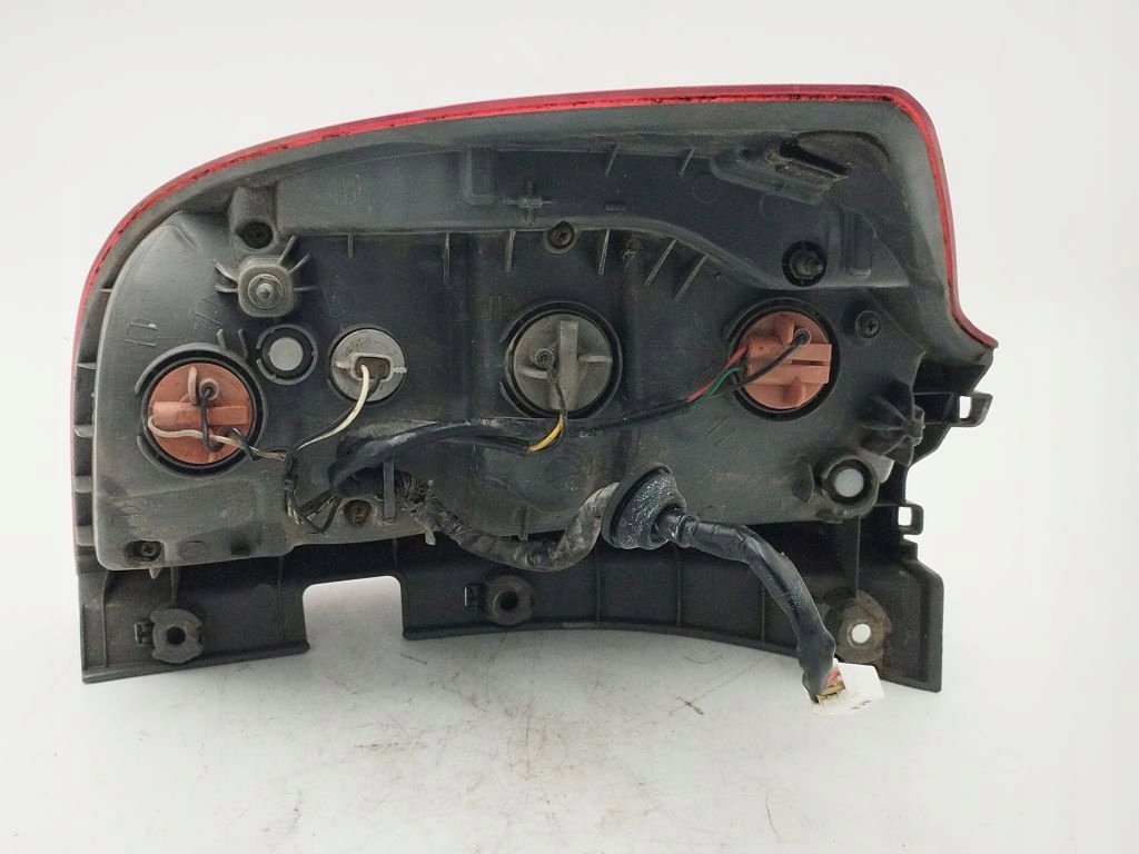 Kia Ceed and 1 kombi light left rear part rear lower TYC