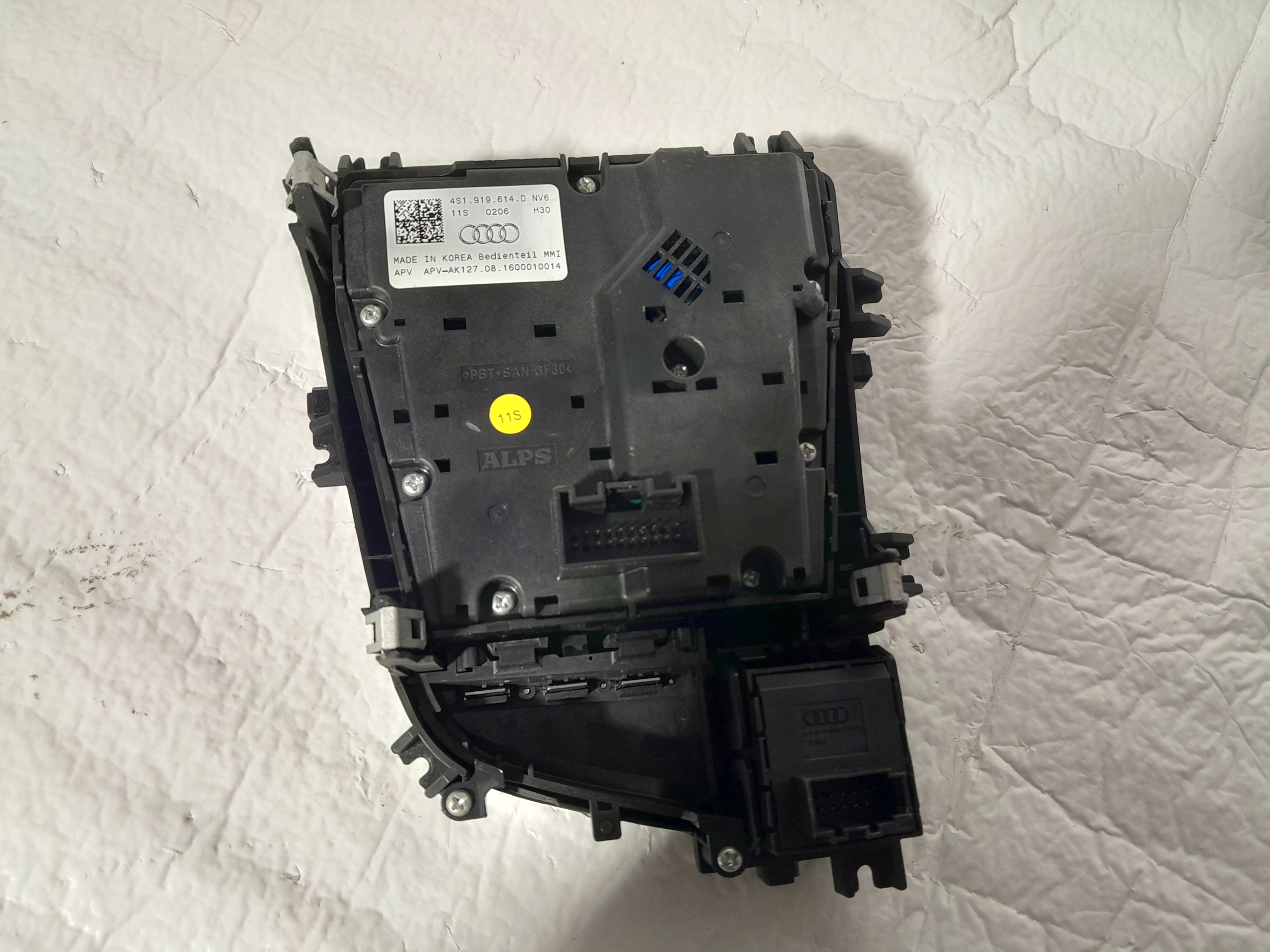 AUDI R8 vezérlö panel MMI 4S1919614D