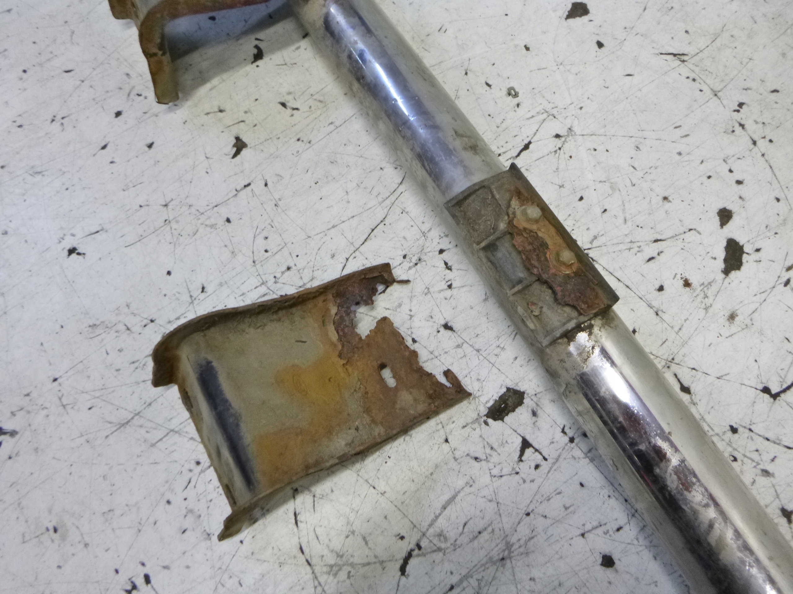 ORUROWANIE thresholds STOPNIE MAZDA TRIBUTE 00-07 KOMPLET