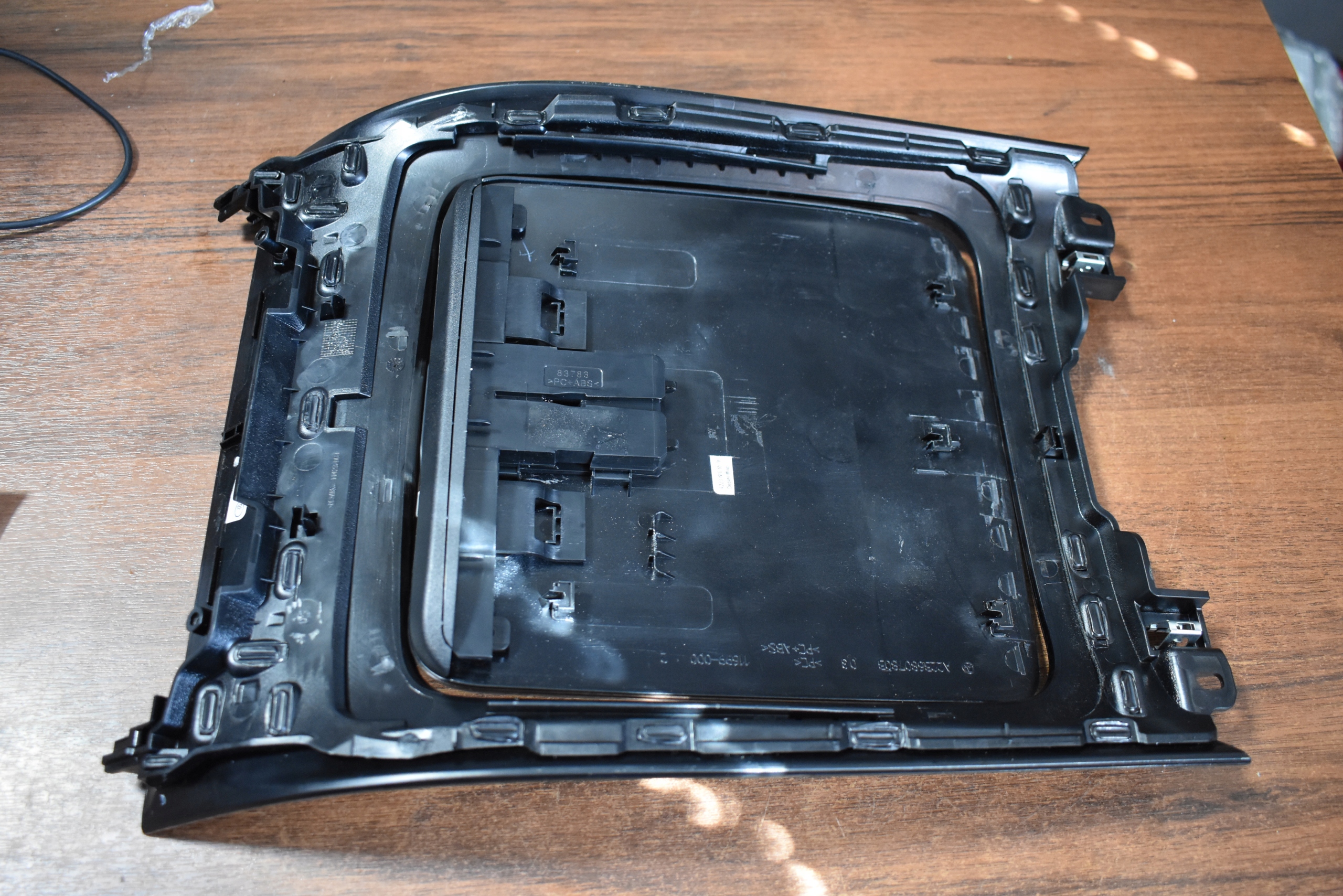 IDEALNA frame cover DECOR MERCEDES W223 1