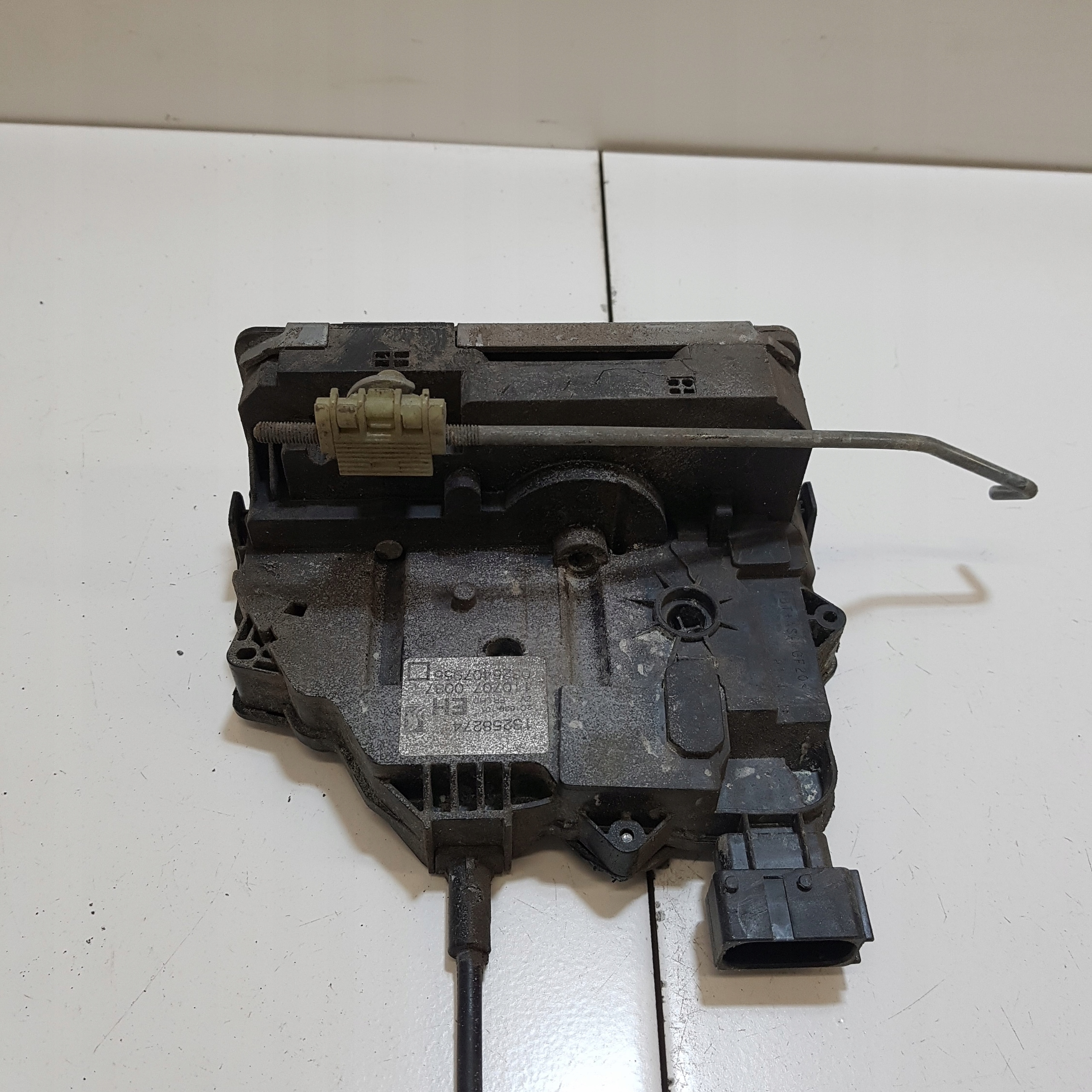 lock door CENTRALNY right front OPEL CORSA D 6 PIN