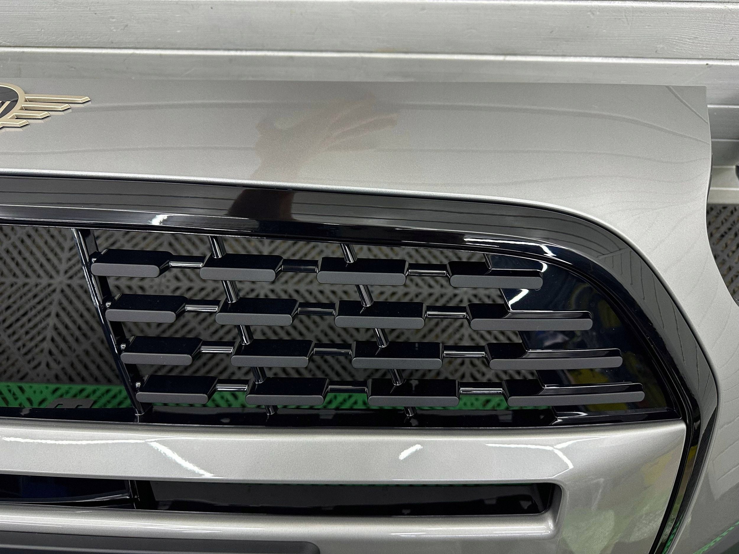 front bumper Mini Countryman U25 complete colour C67 MELTLNG SLLVER