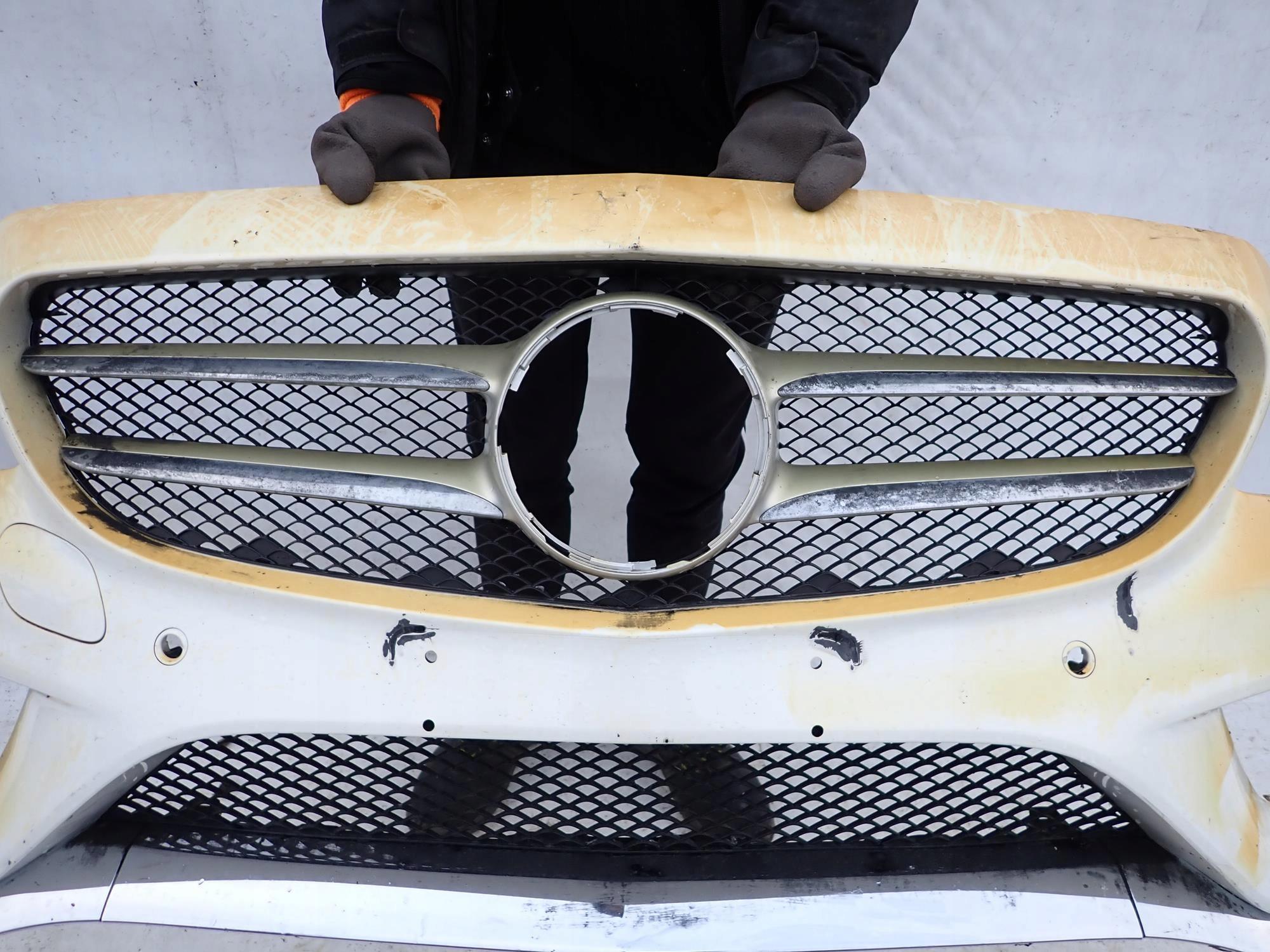 MERCEDES C-KLASA W205 AMG 14-18 bumper front PDC