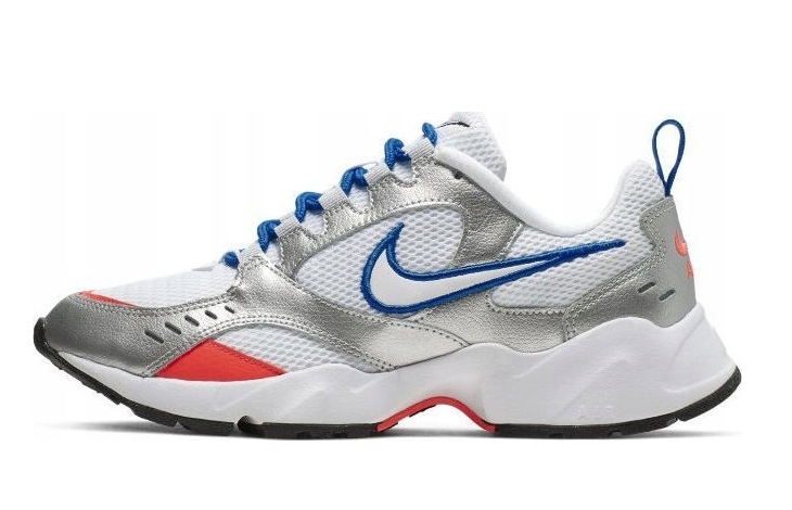 Dámské sportovní boty pro každodenní nošení Nike Air Heights CI0603-101 vel. 37,5