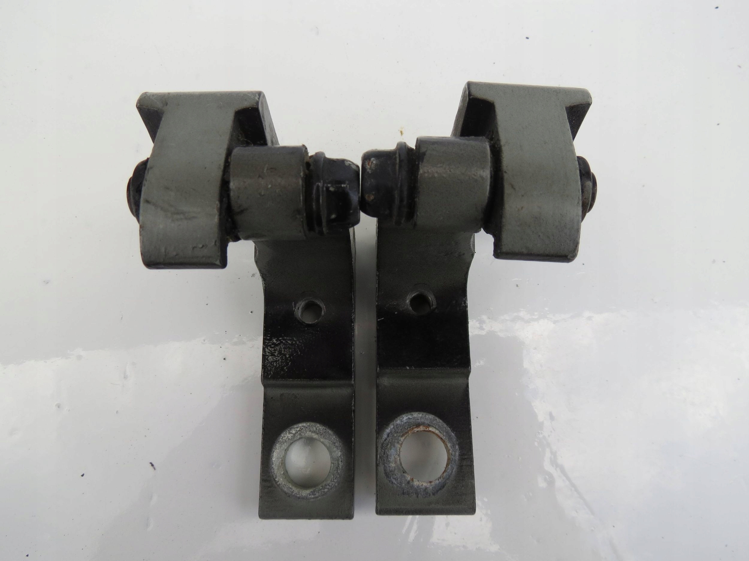 hinge left /right front upper PORSCHE CAYENNE 4,5 V8 7L0831401B 7L0831402D