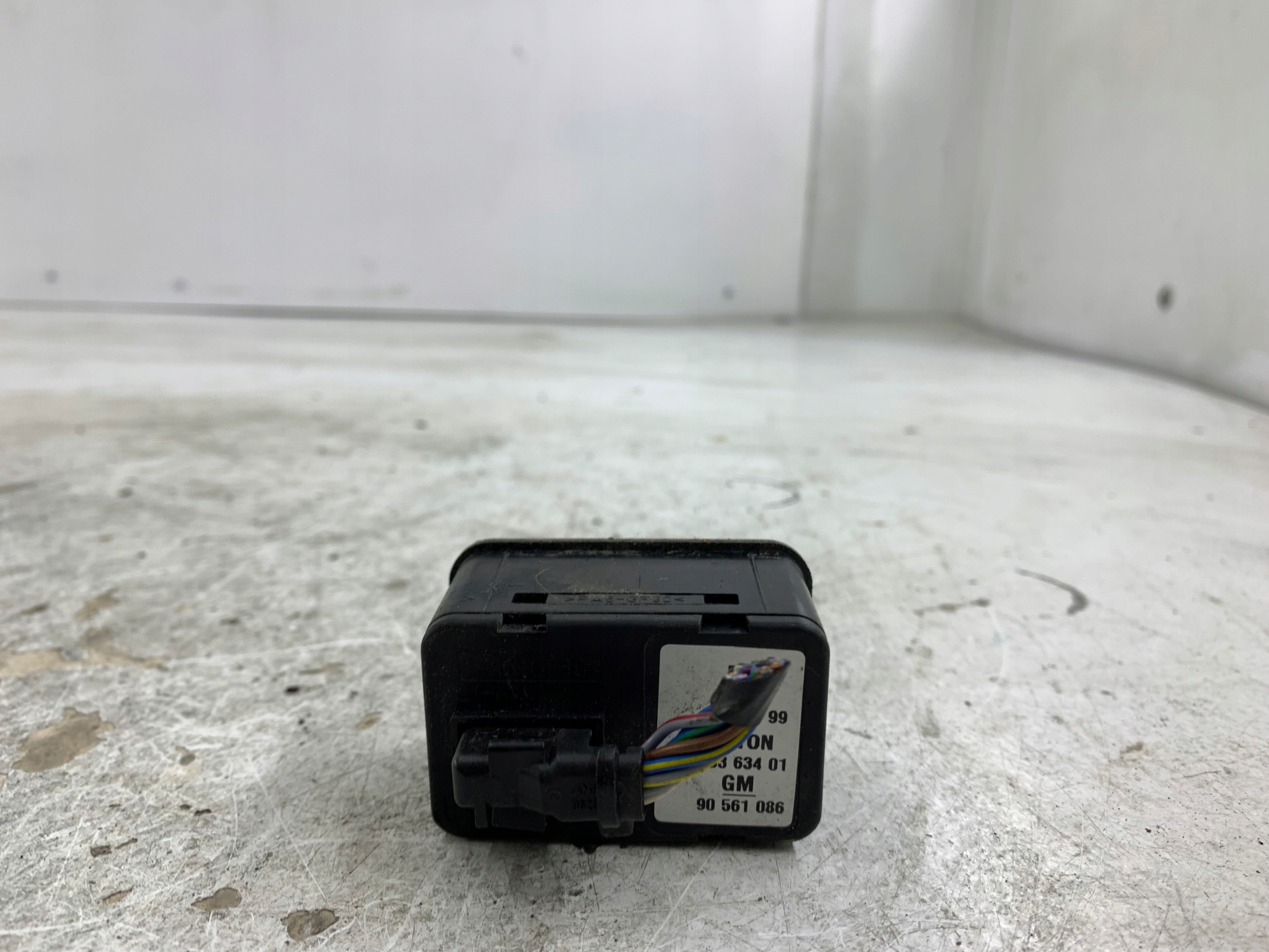 OPEL ASTRA II G PANEL okna levý předek 90561086