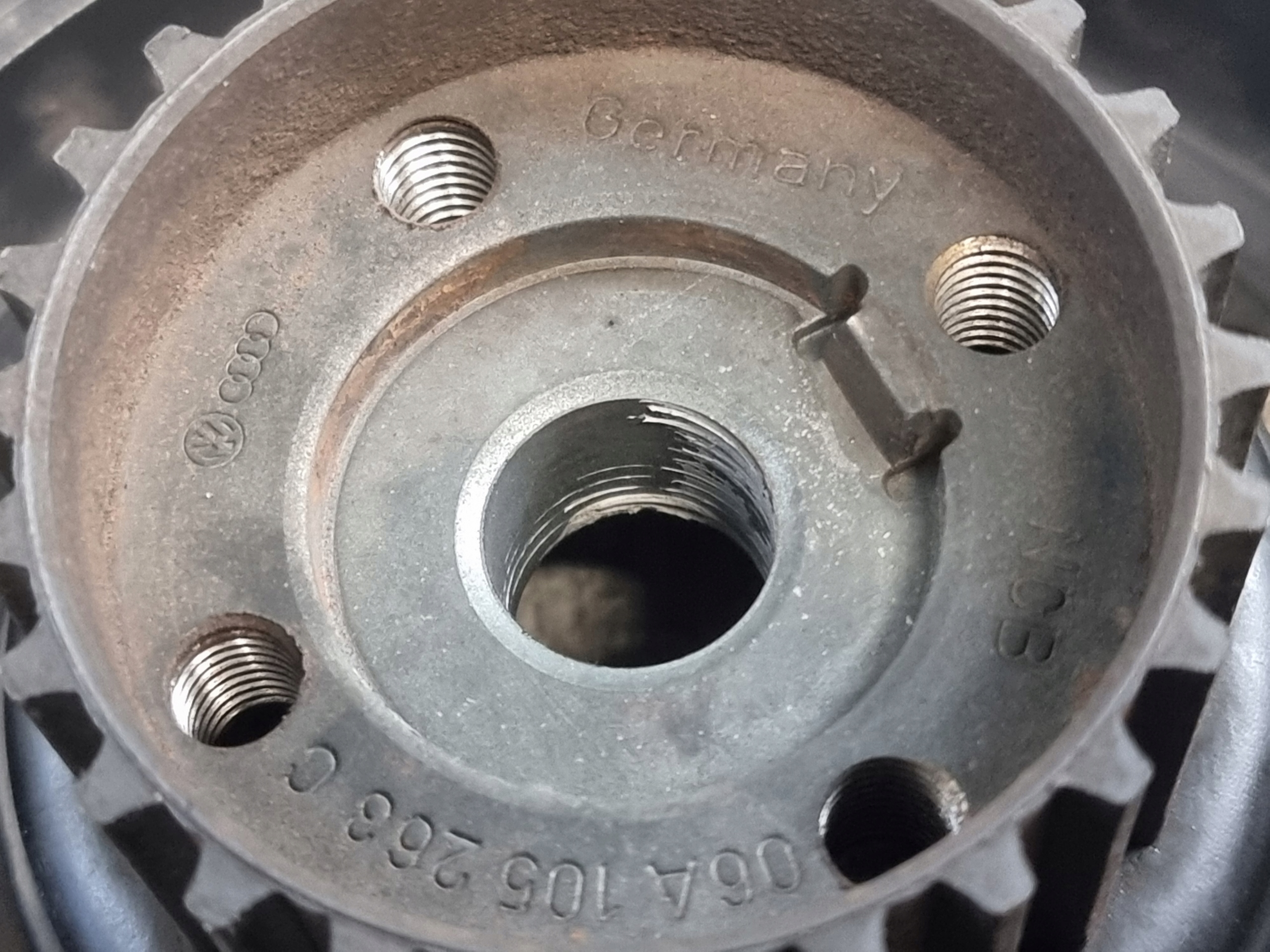pulley OE 06A105255F AUDI A3 8L 1.8B