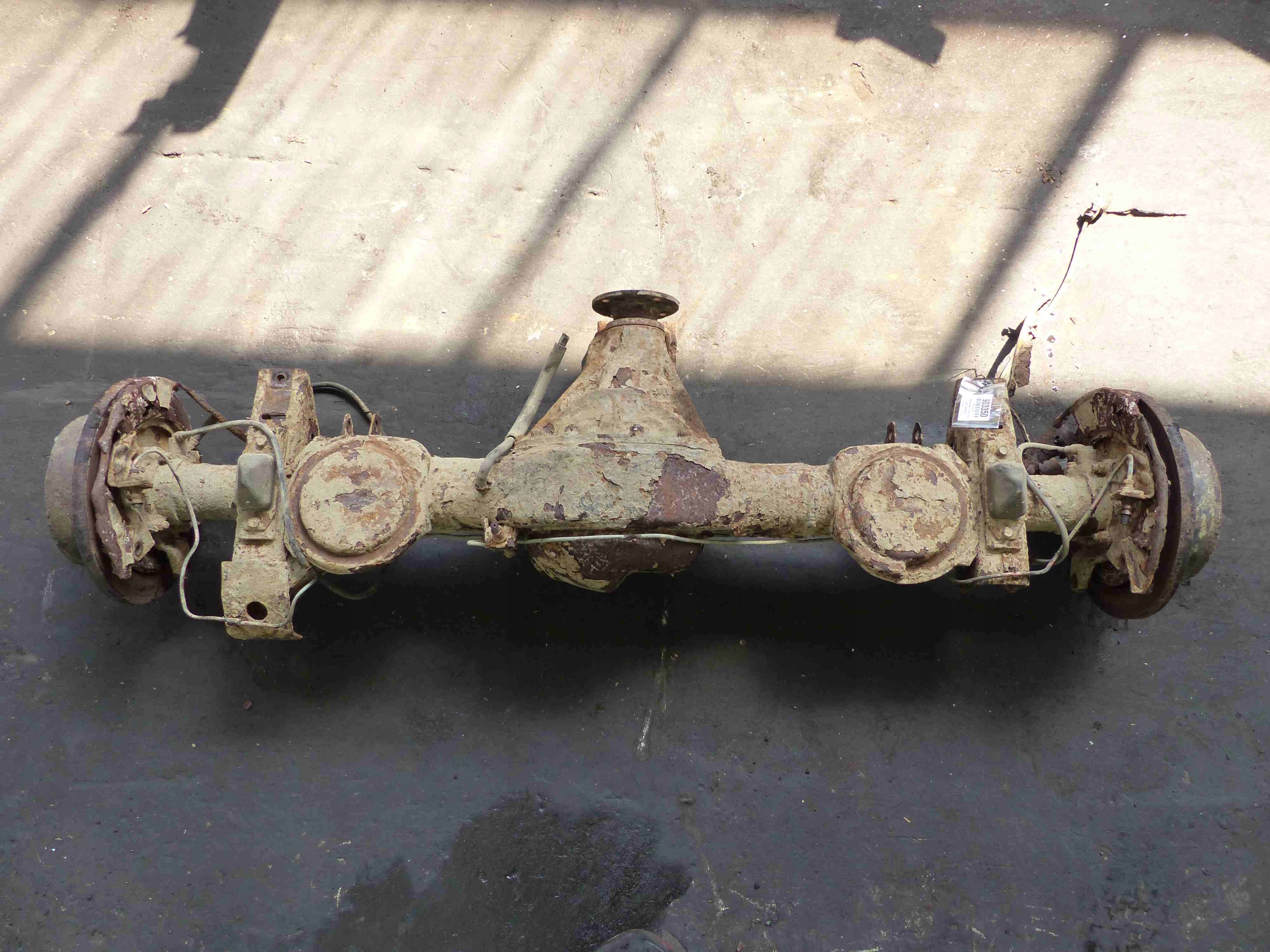 Міст задній задній R16 MITSUBISHI PAJERO III 00-04