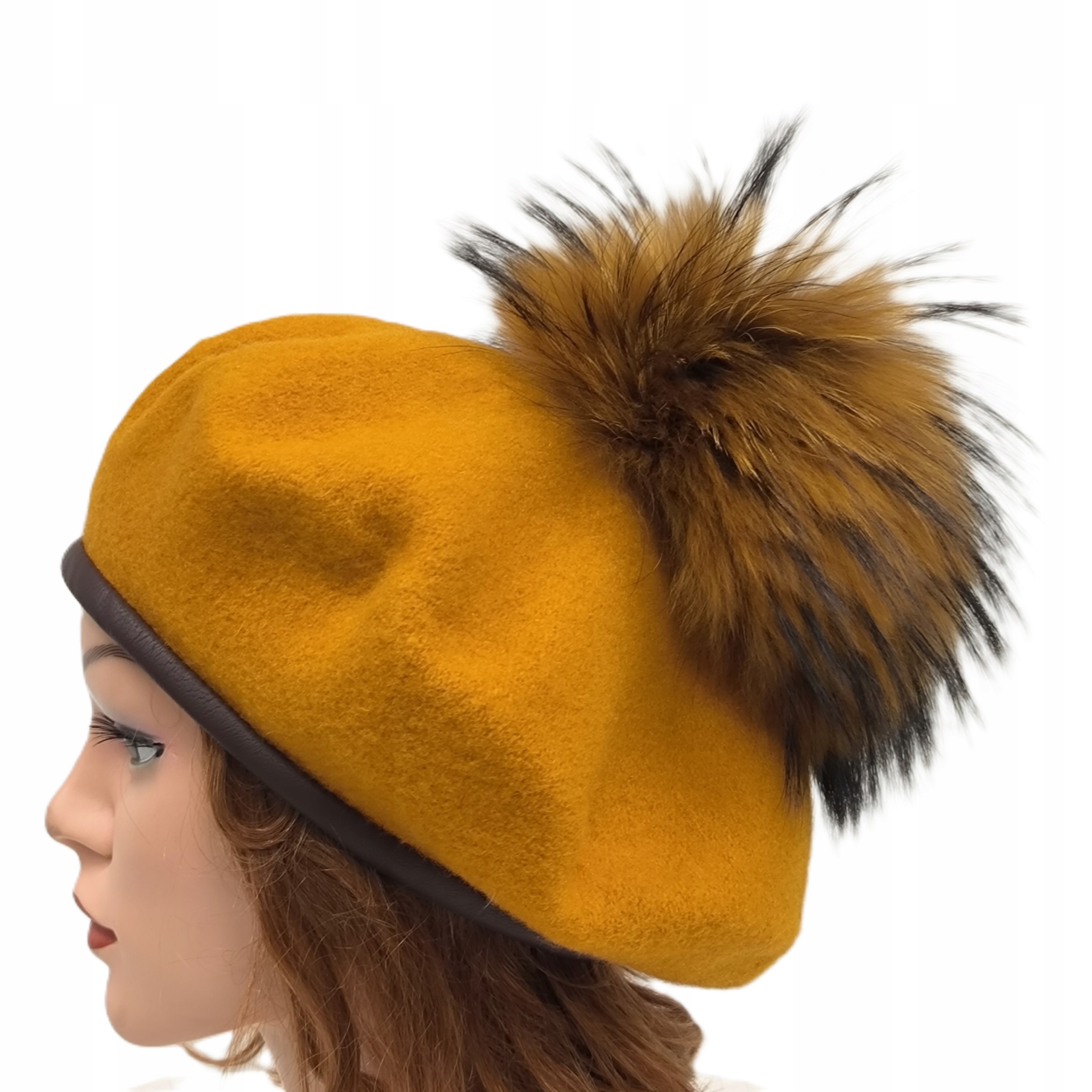 Oranžový Český Baret s přírodním Velkým bambulem jenot Fezko Tonak