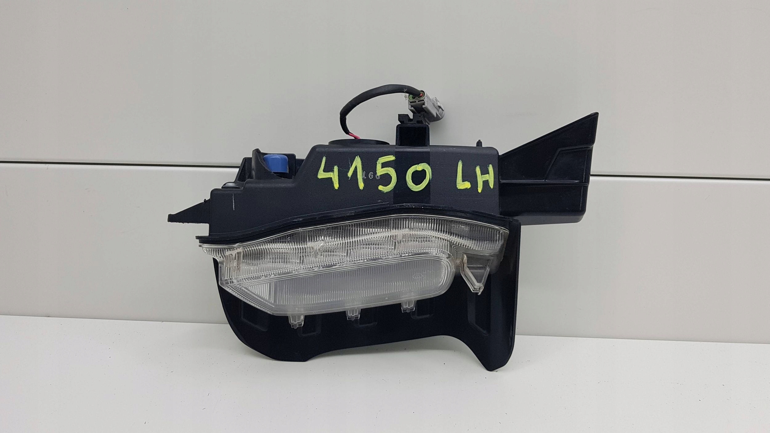 TOYOTA PRIUS + PLUS LIFT 2015 - links LED DRL Nebelscheinwerfer 0014285