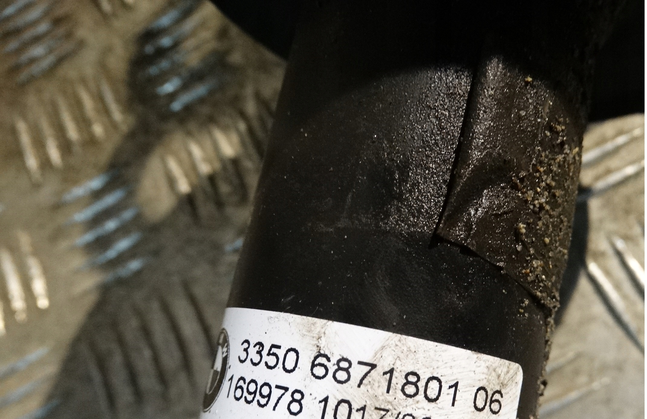 IDEALNY shock absorber rear BMW G01 X3 G02 1 9
