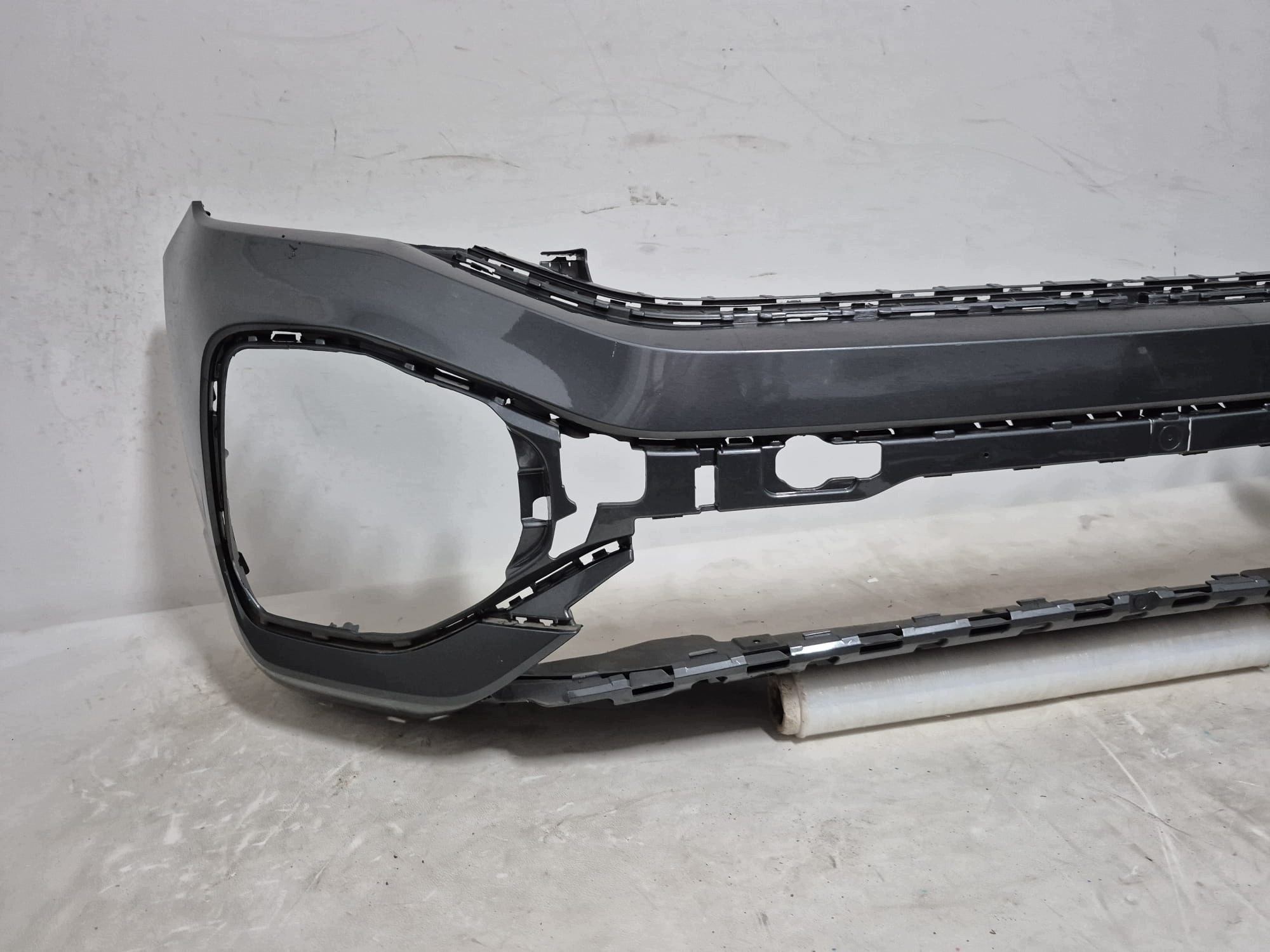 VW T-ROC 2GA LIFT R-LINE 22- bumper front front PDC