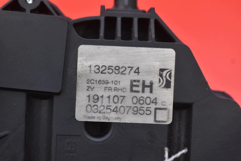 lock door right front front EU 13259274EH OPEL CORSA D 5D HB 06-11
