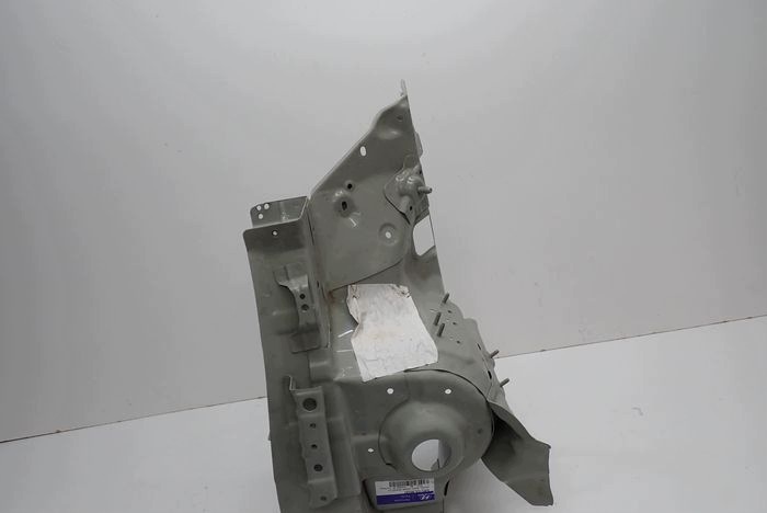 HYUNDAI I20 II 14- quarter left 64510C8000