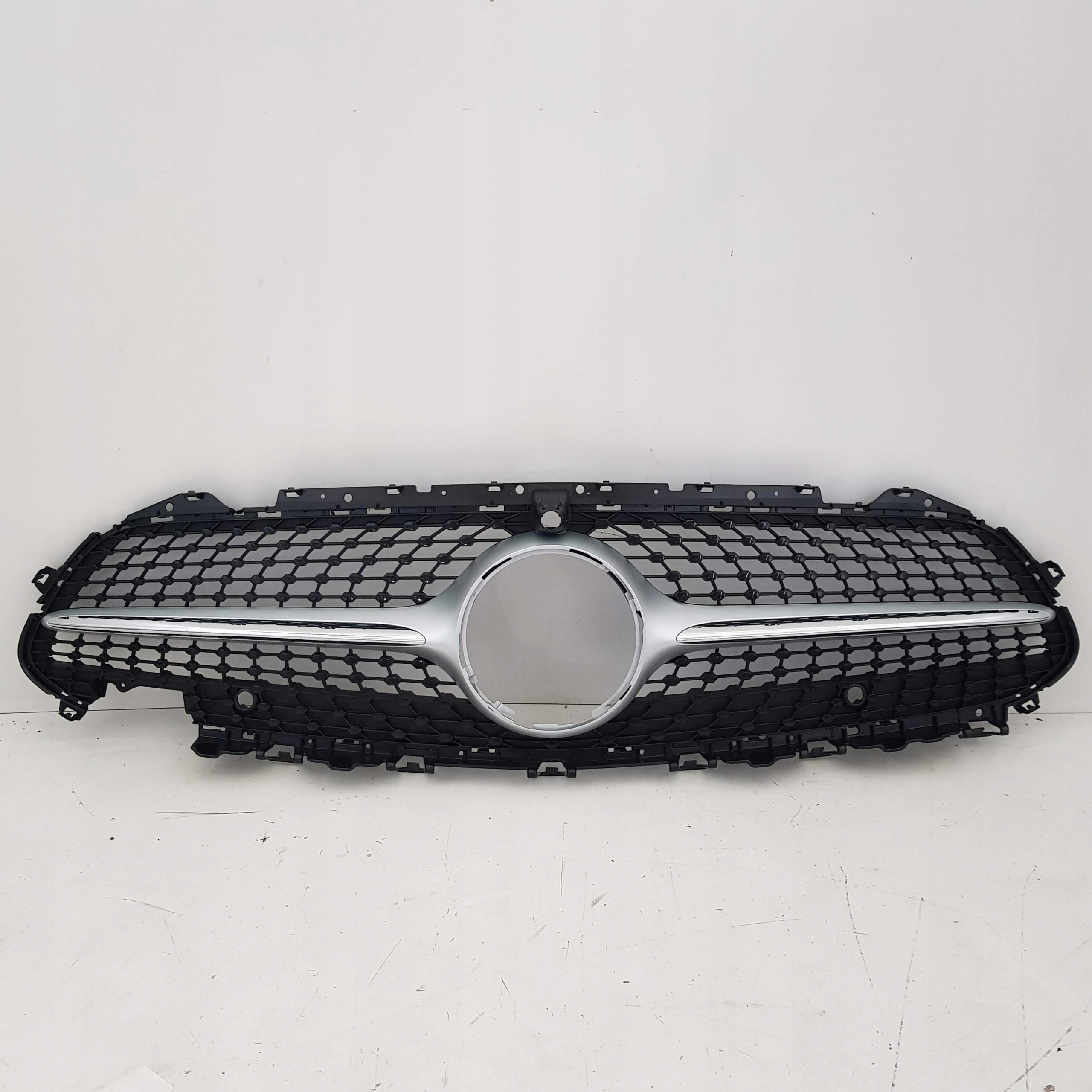 MERCEDES CLS 257 ATRAPA GRIL NOWY ORYGINAŁ