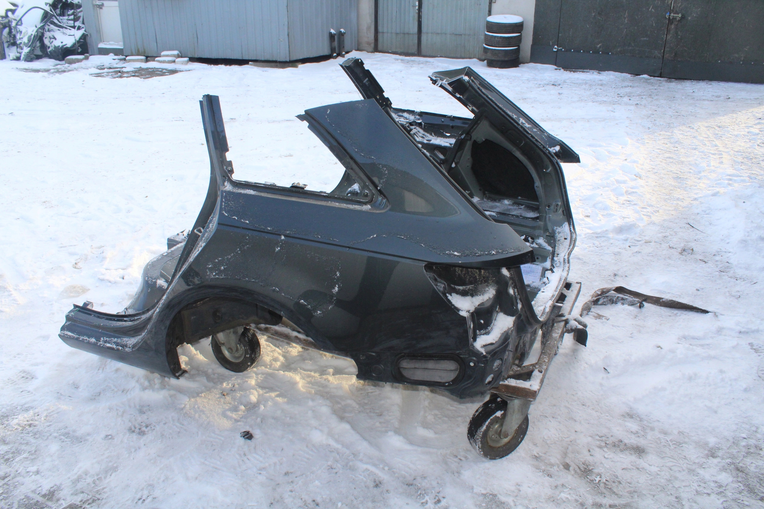 Audi A4 B9 ćwiartka dupa prawa lewa