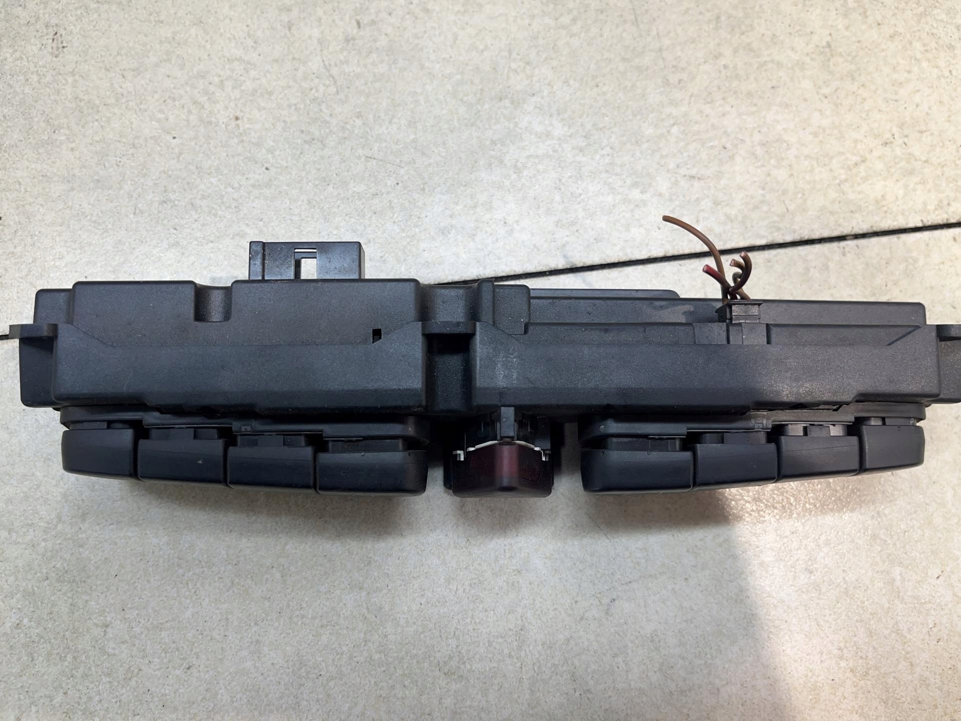 switch control panel MERCEDES W203 2.2 CDI 2038217058