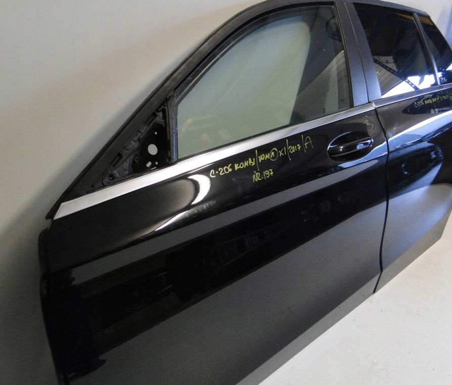 MERCEDES C KLASA W 205 DRZWI LEWE PRZEDNIE TYLNE Numer katalogowy części A2057200105 A2057300305
