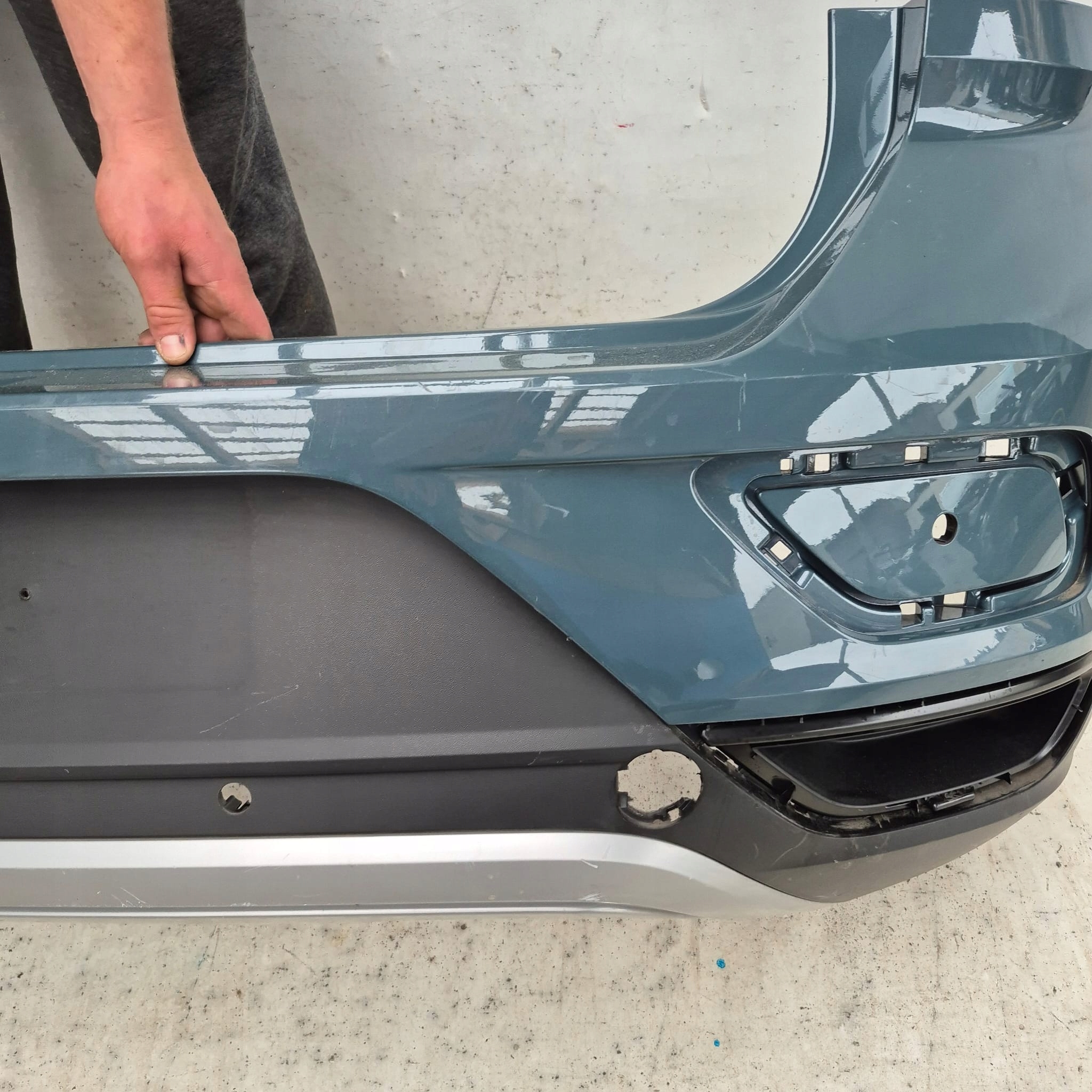 VW T-ROC 2GA LIFT 21- bumper rear part rear PDC