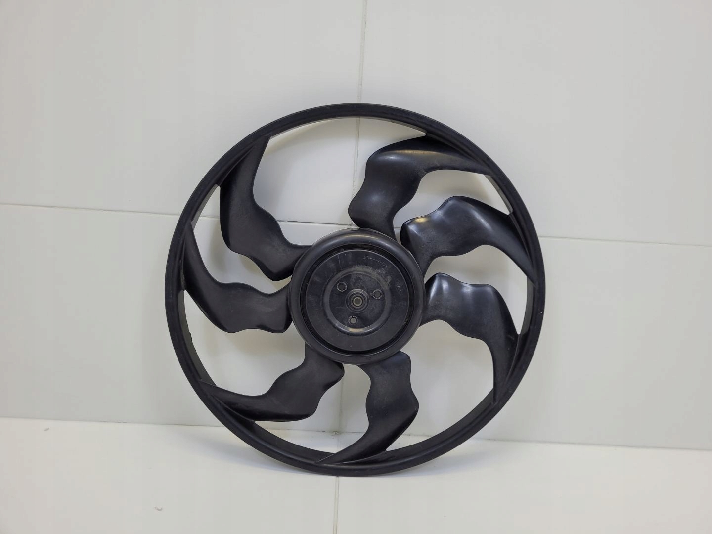 ventilátor chladiče Hyundai Tucson 3 facelift 2019 B102-EB9AA
