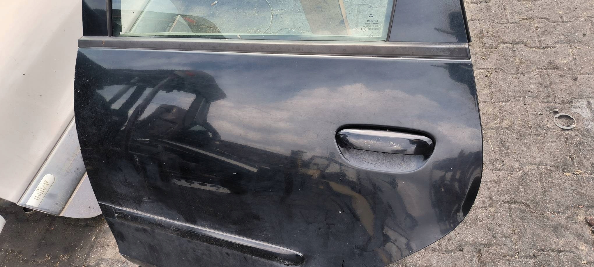 Tür links heck GRANATOWE MITSUBISHI COLT VI Z30
