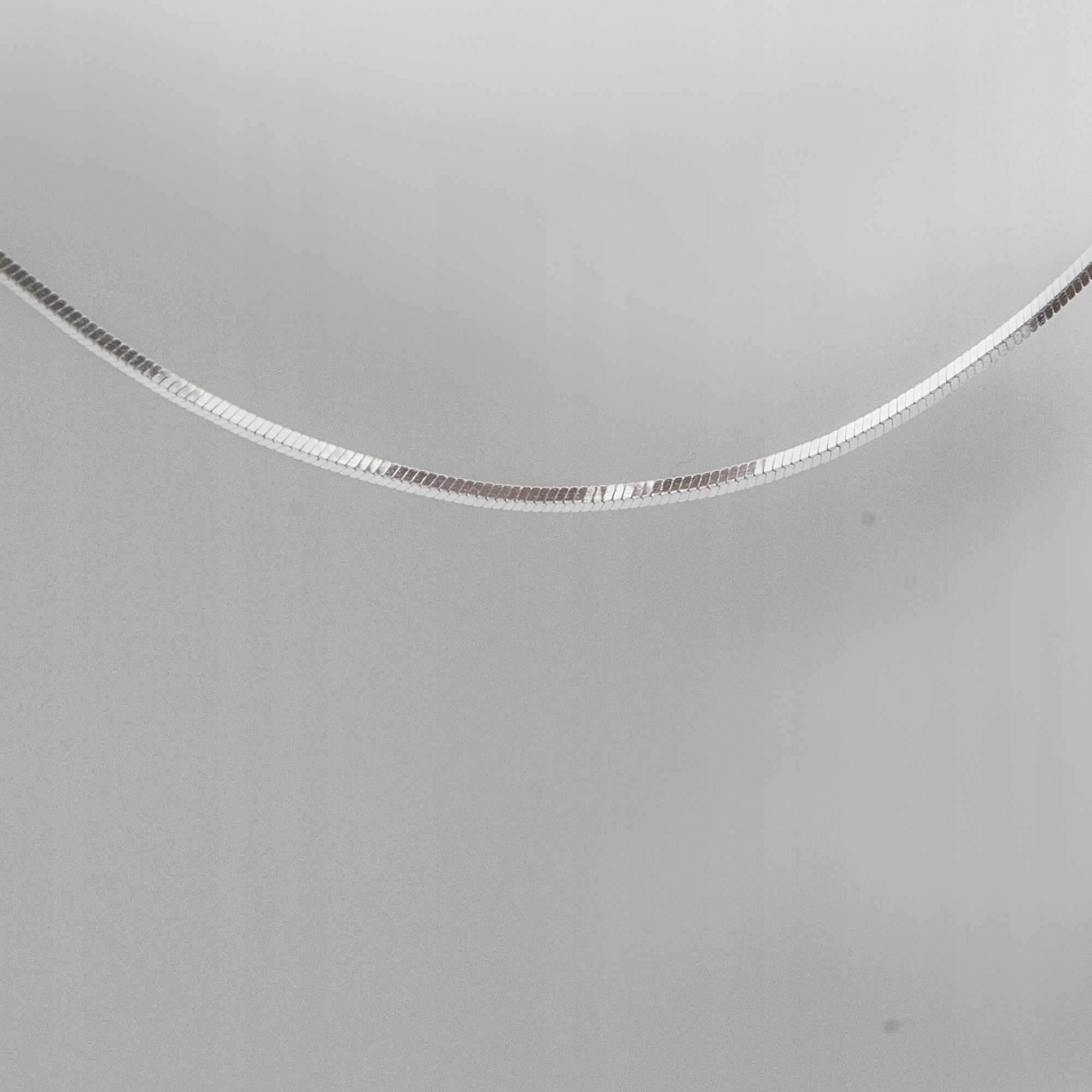 Srebrny łańcuszek żmijka czterokątna 1 mm 42 cm srebro 925