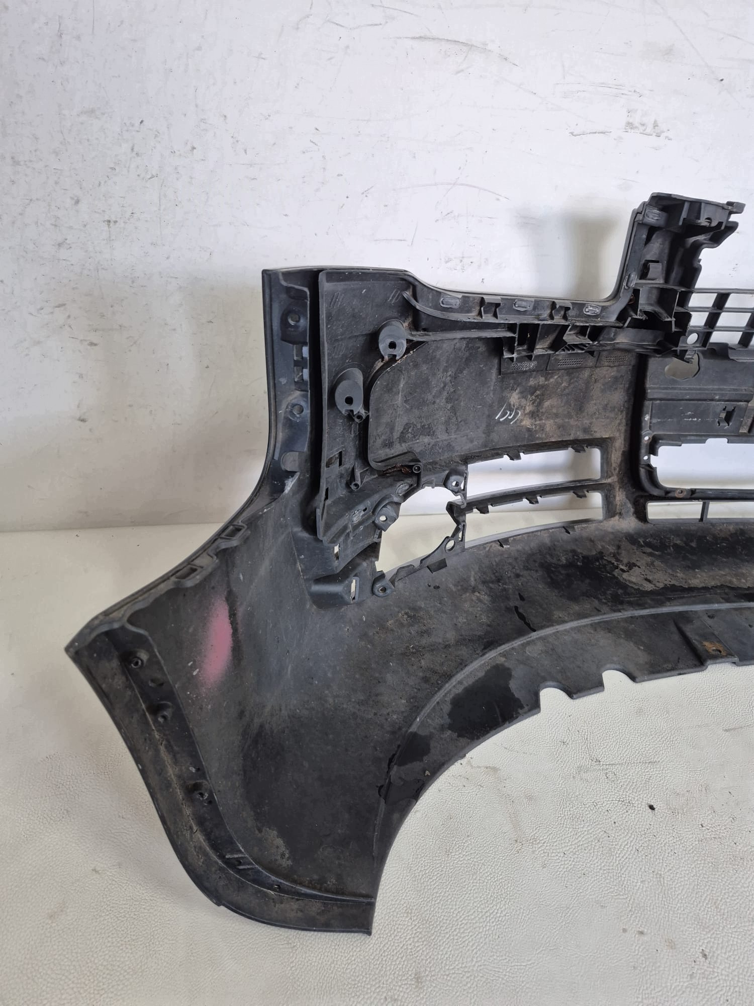 AUDI A4 B7 8E0 04- bumper front front 8E0807437AG