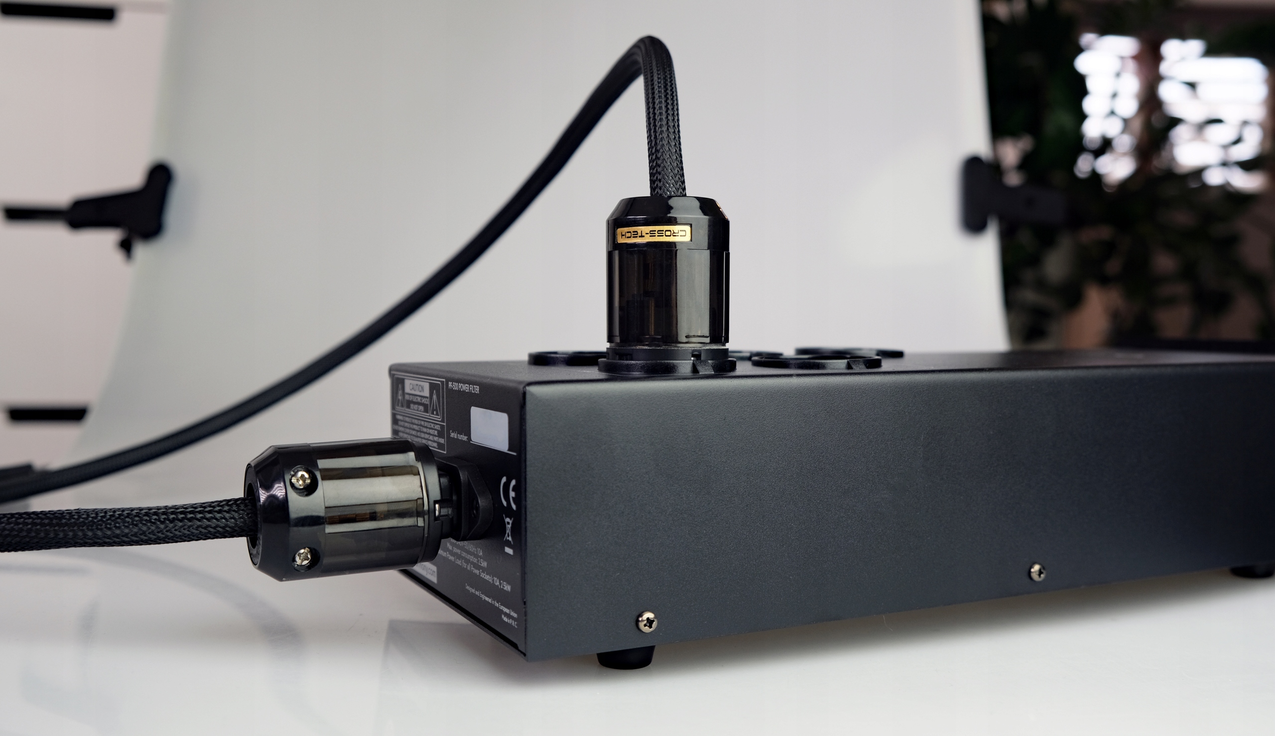 Kabel przewód zasilający CROSS-TECH oplot - 1m Waga produktu z opakowaniem jednostkowym 1 kg