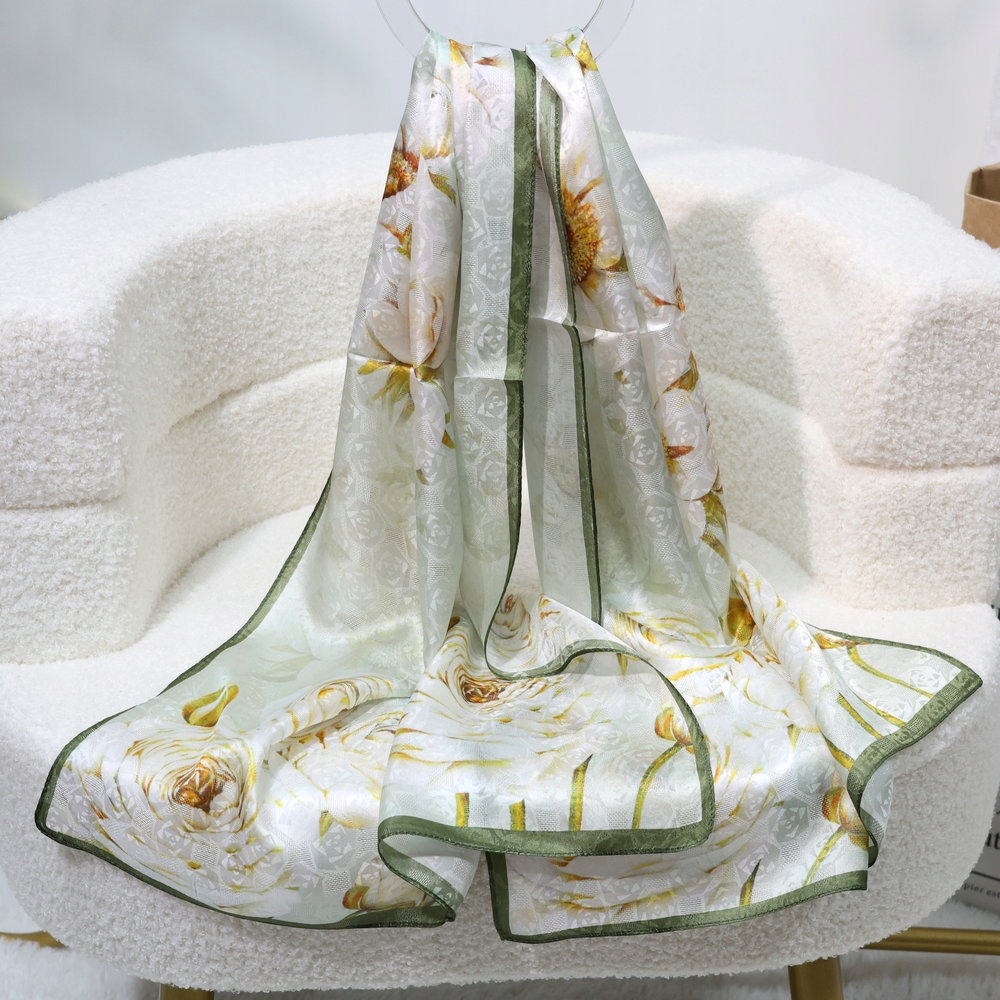 Lehký žakárový šál Herbert z 100% morušového hedvábí s květinovým vzorem