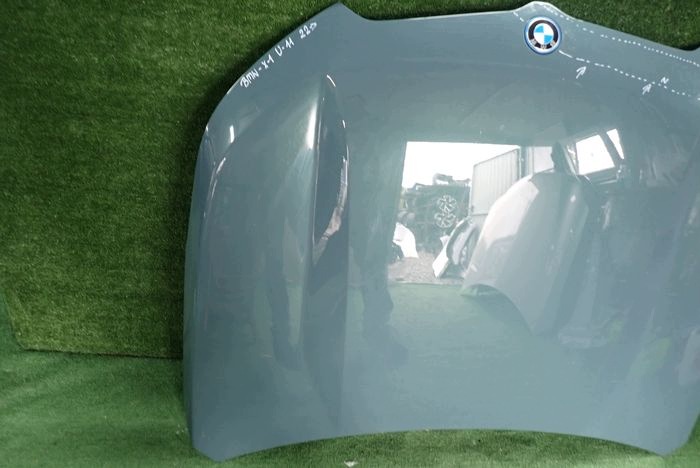BMW U11 X1 22- Capot