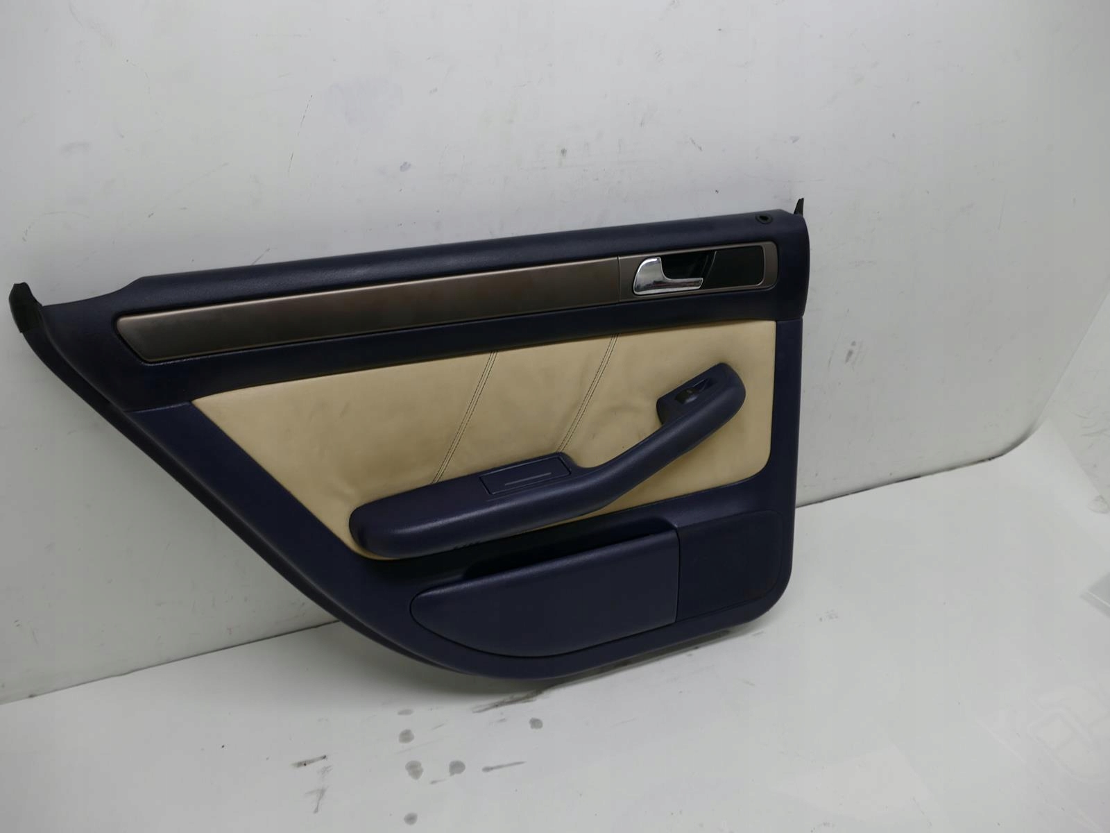 AUDI A6 C5 sedan side door left rear part rear