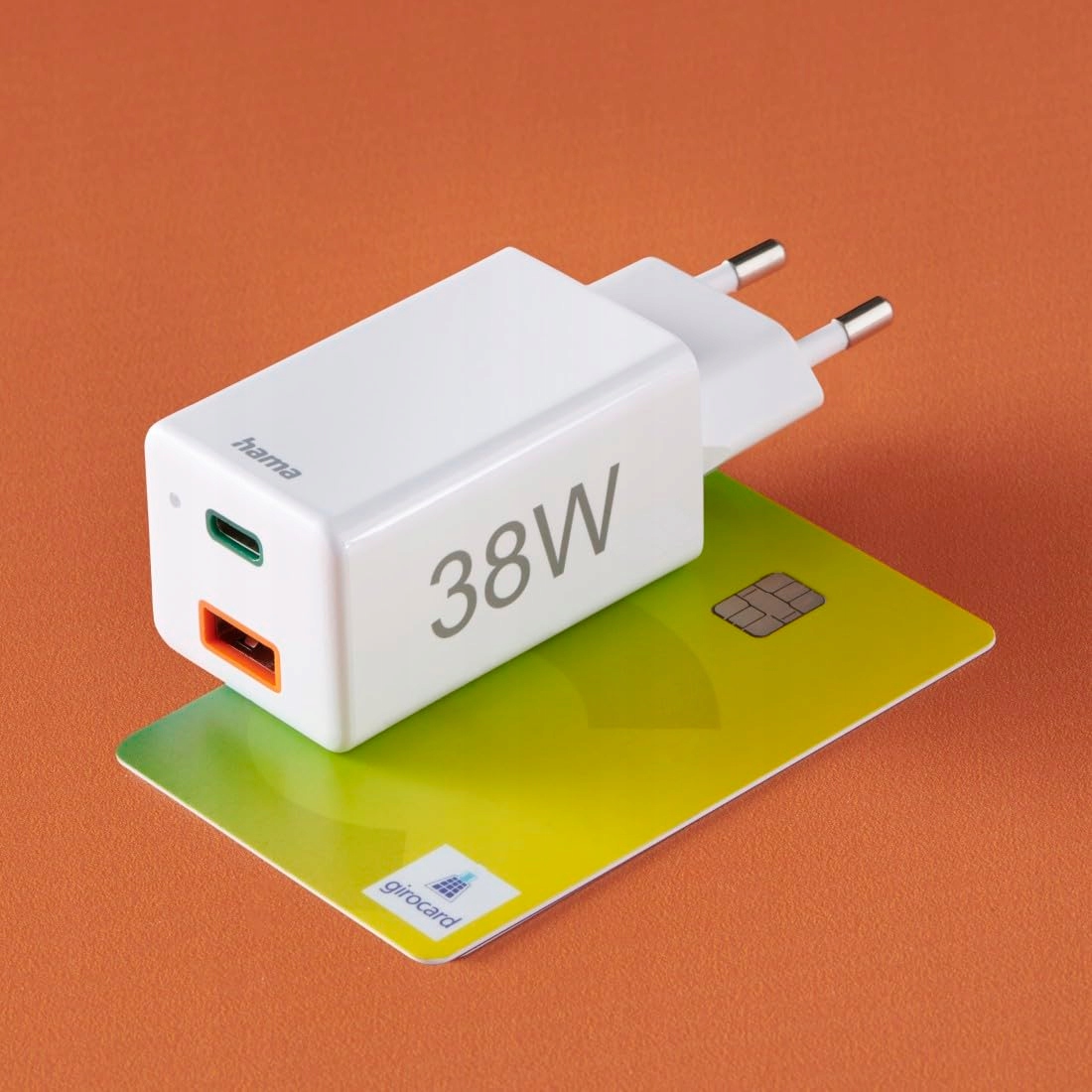HAMA Szybka Ładowarka USB C i USB A 38W do Smartfonów i Tabletów — miniatura 2
