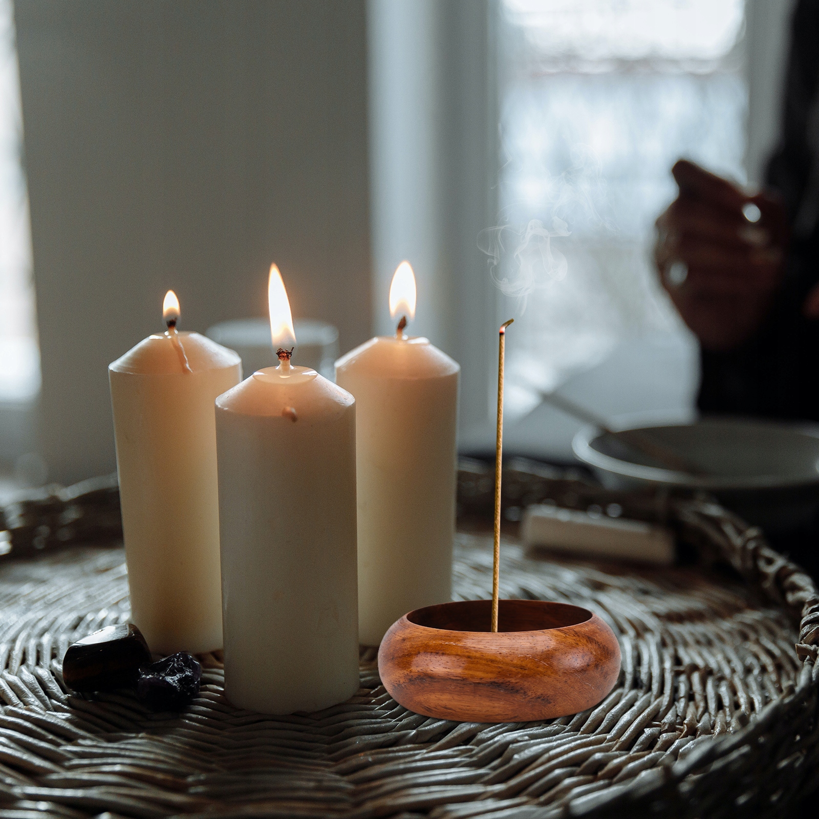 UCHWYT NA KADZIDŁKA STOŻEK DREWNIANY Materiał inny