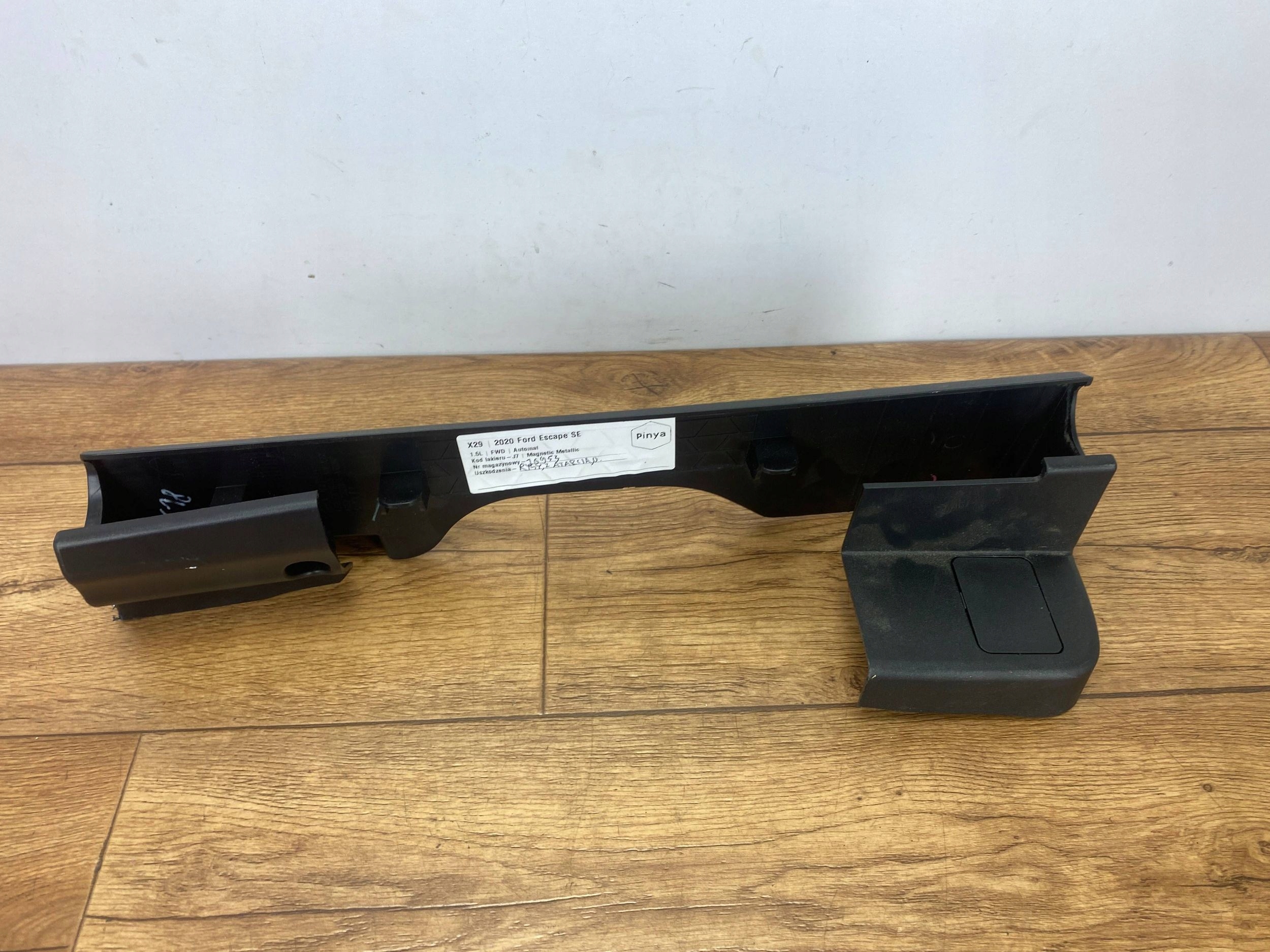 Blende Abdeckung szyny SITZ vorne links Ford Escape IV 2020+