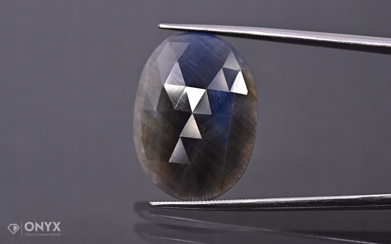 Safír fasetovaná rozeta ovál 23x16,5 mm