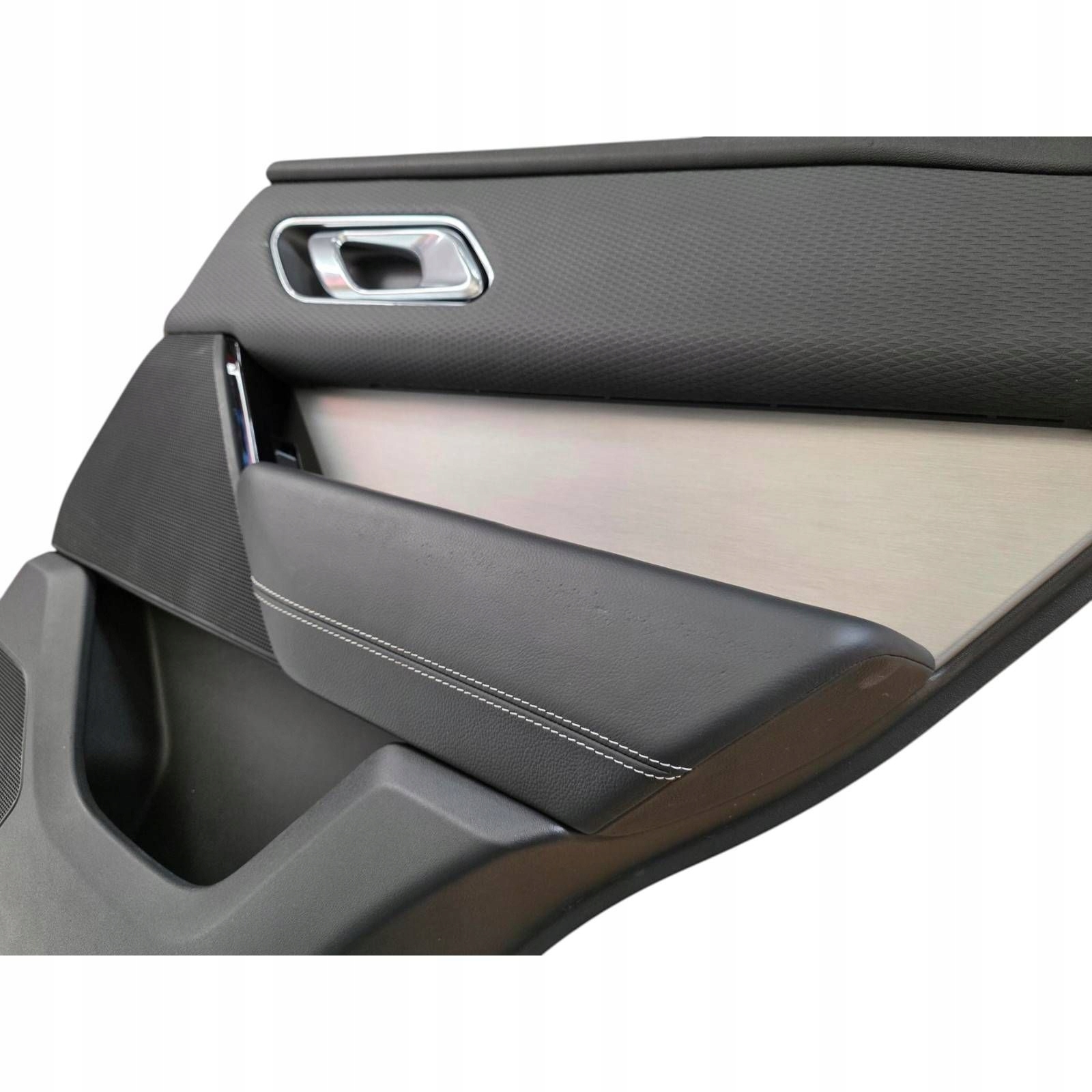 side upholstery door TYLNYCH rear part right RANGE ROVER VELAR L560