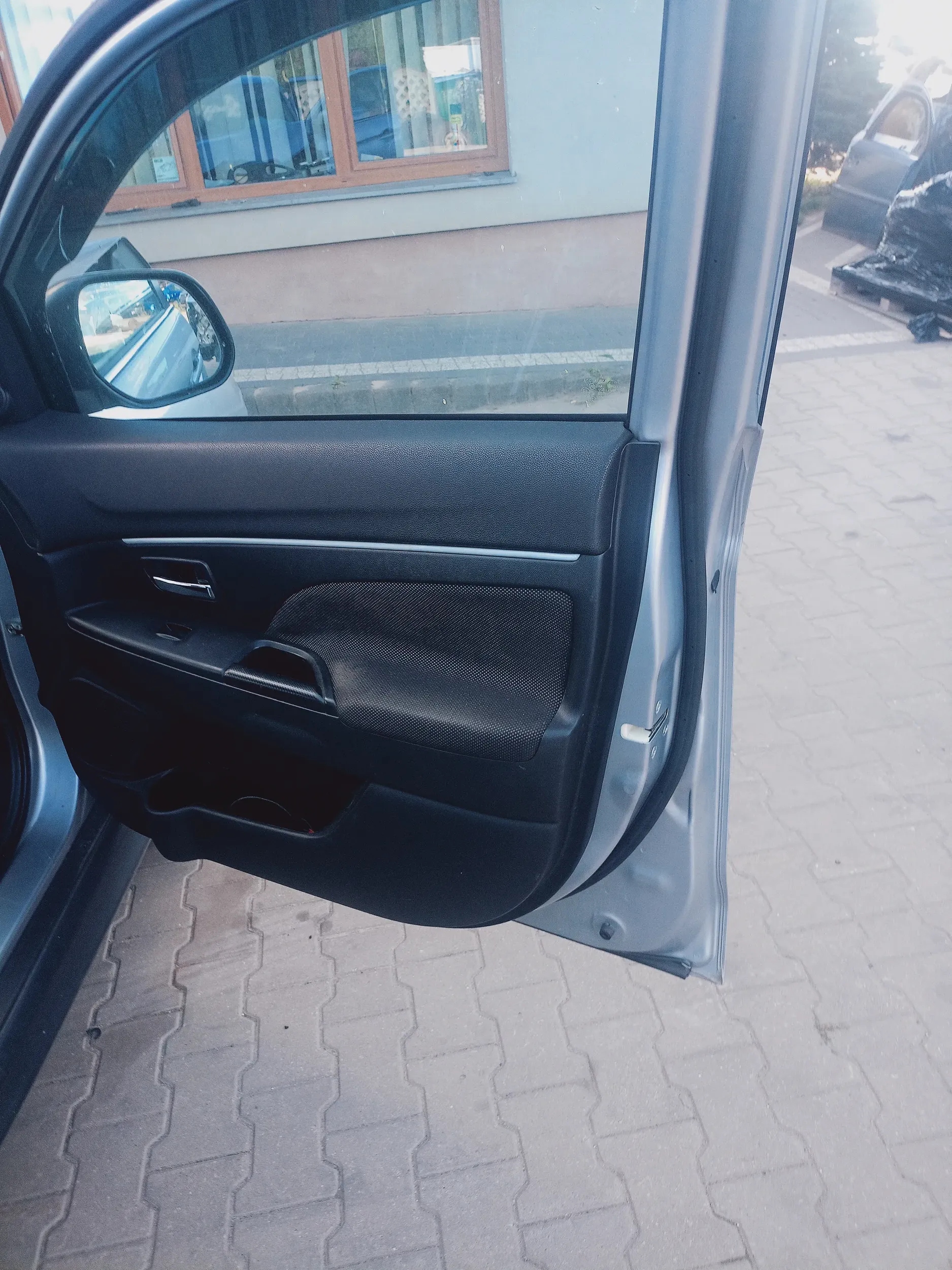ручка двери внутренняя mitsubishi ASX 09-14r