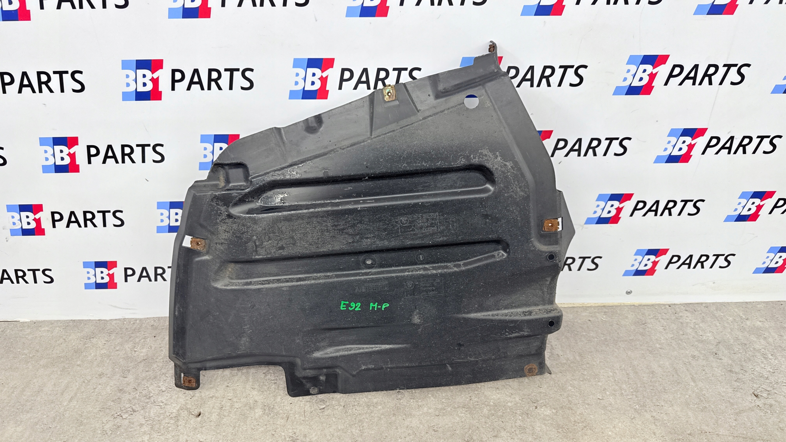 BMW E92 E93 cover chassis rear part rear m-packet 8044374