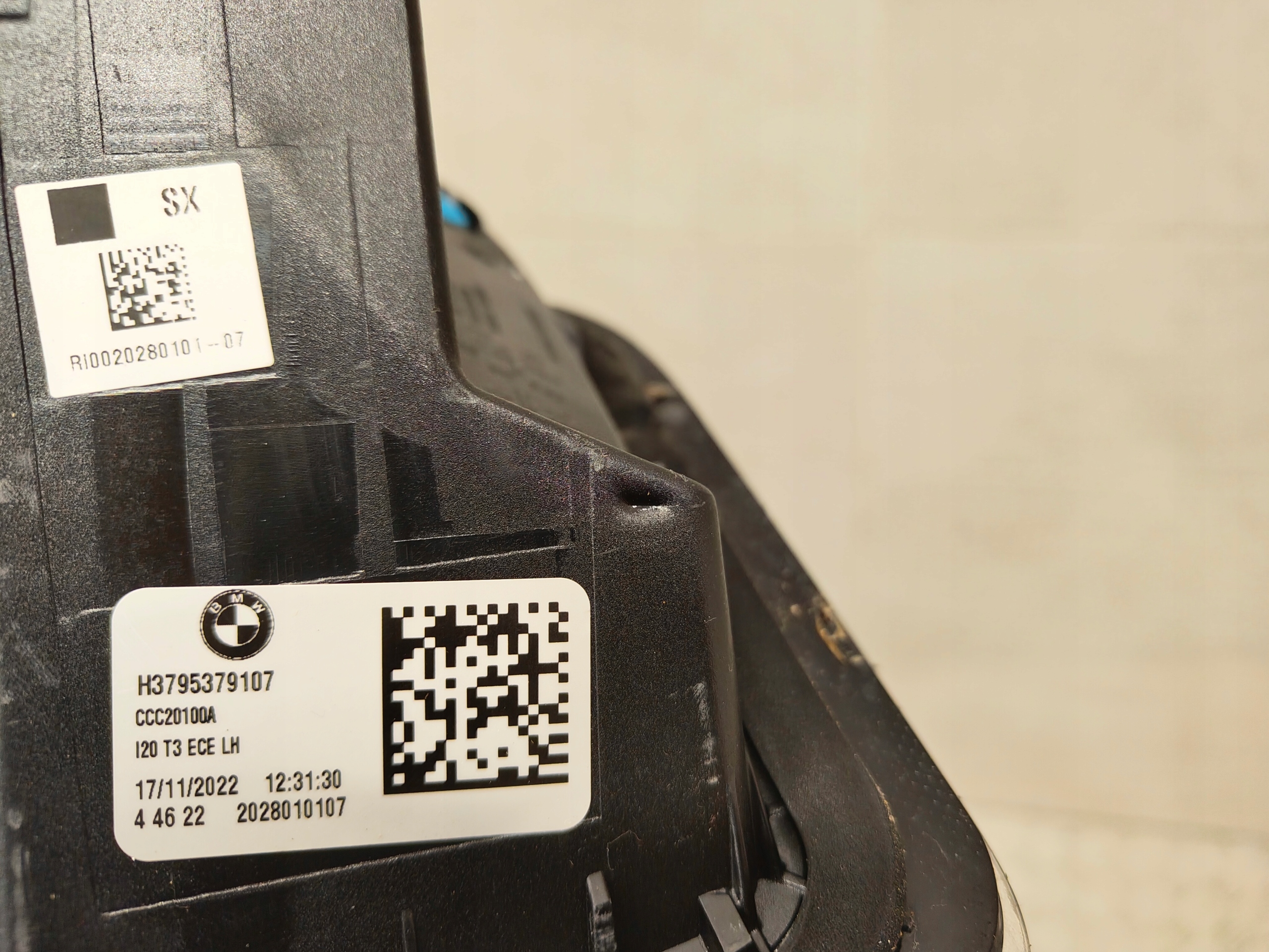 BMW iX i20 light rear part right left 7953791 7953792 EU