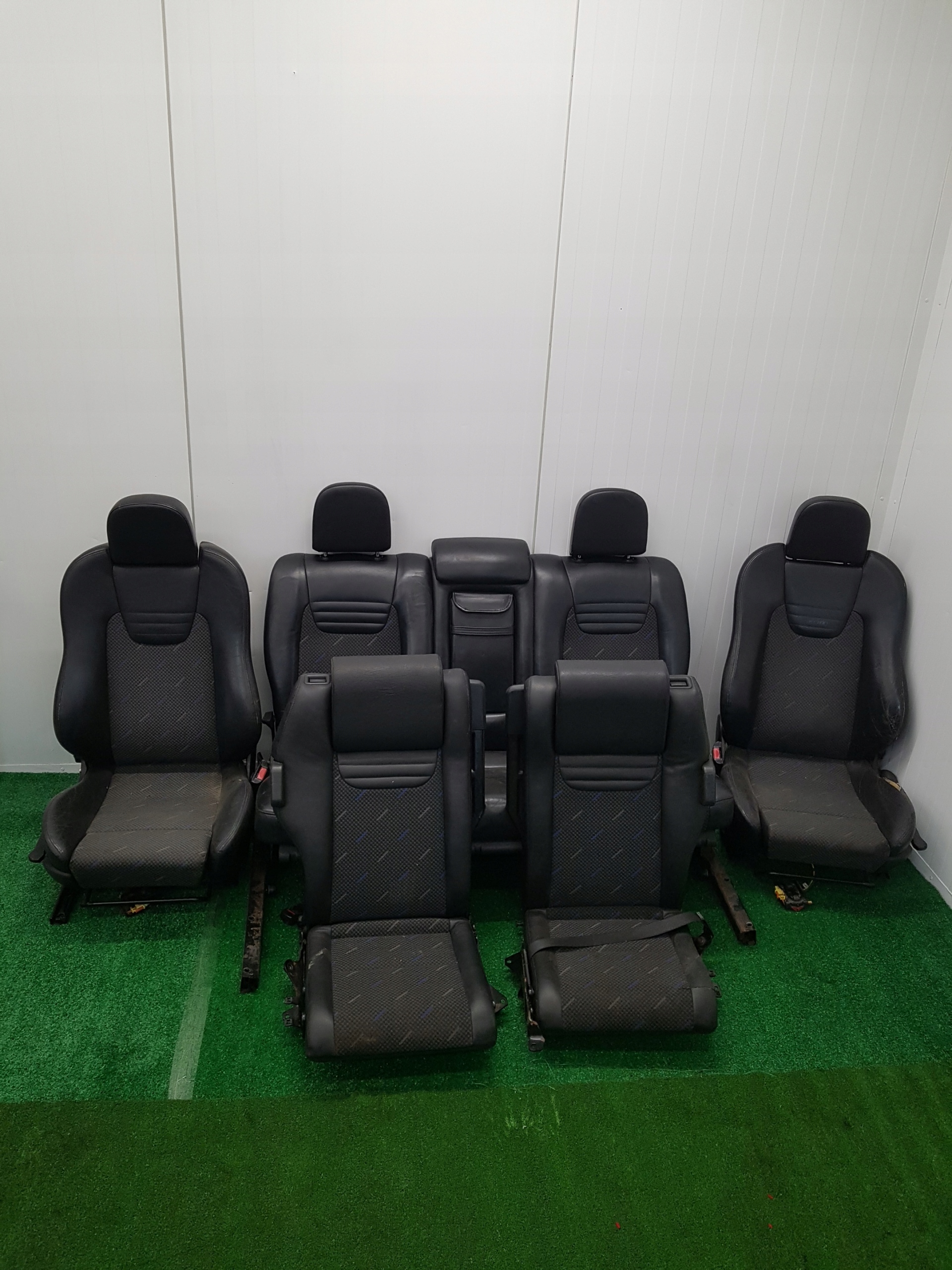 FOTELE KANAPA KOMPLET OPEL ZAFIRA A RECARO OPC