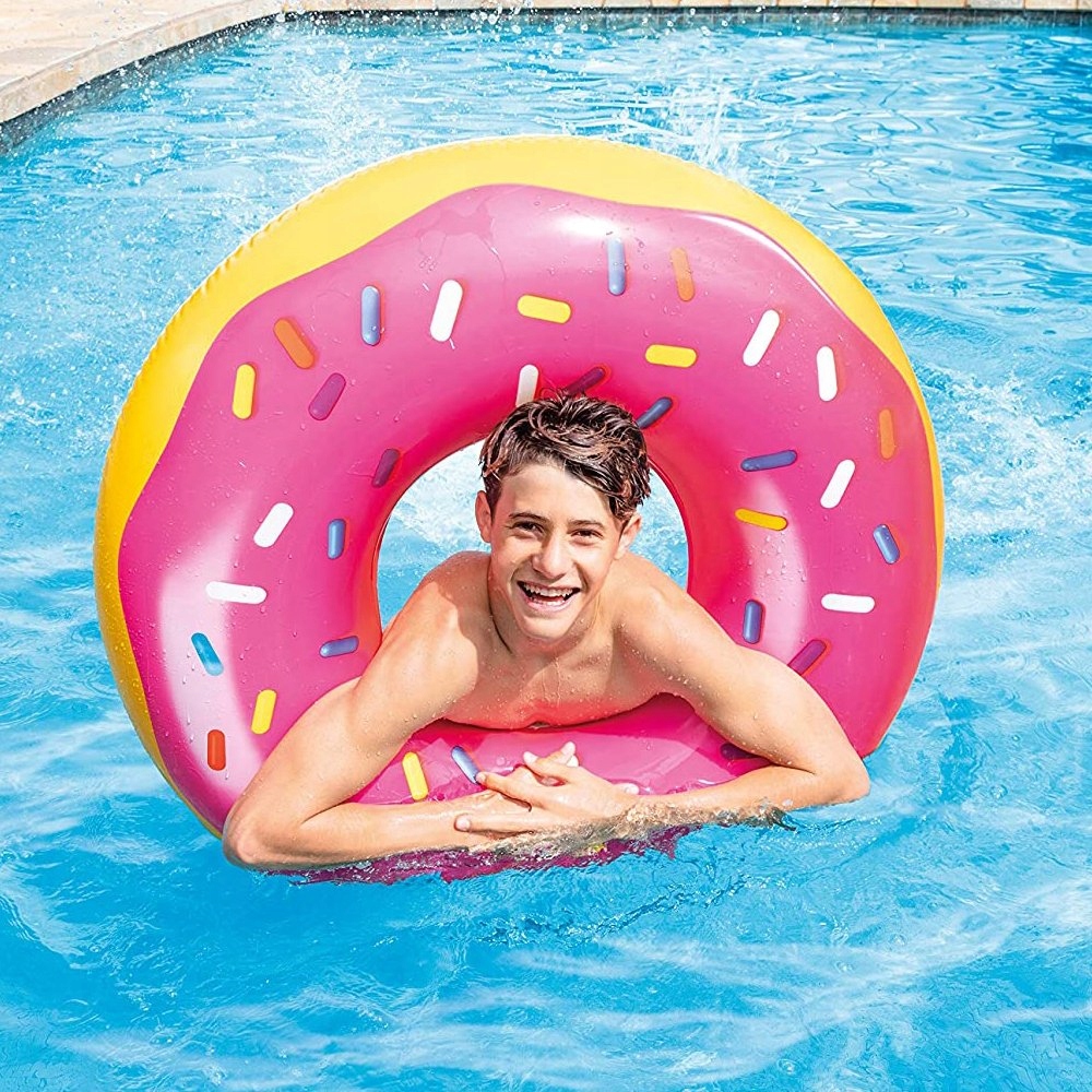 KOŁO DMUCHANE DONUT DO PŁYWANIA MATERAC PĄCZEK XL Szerokość produktu 90 cm