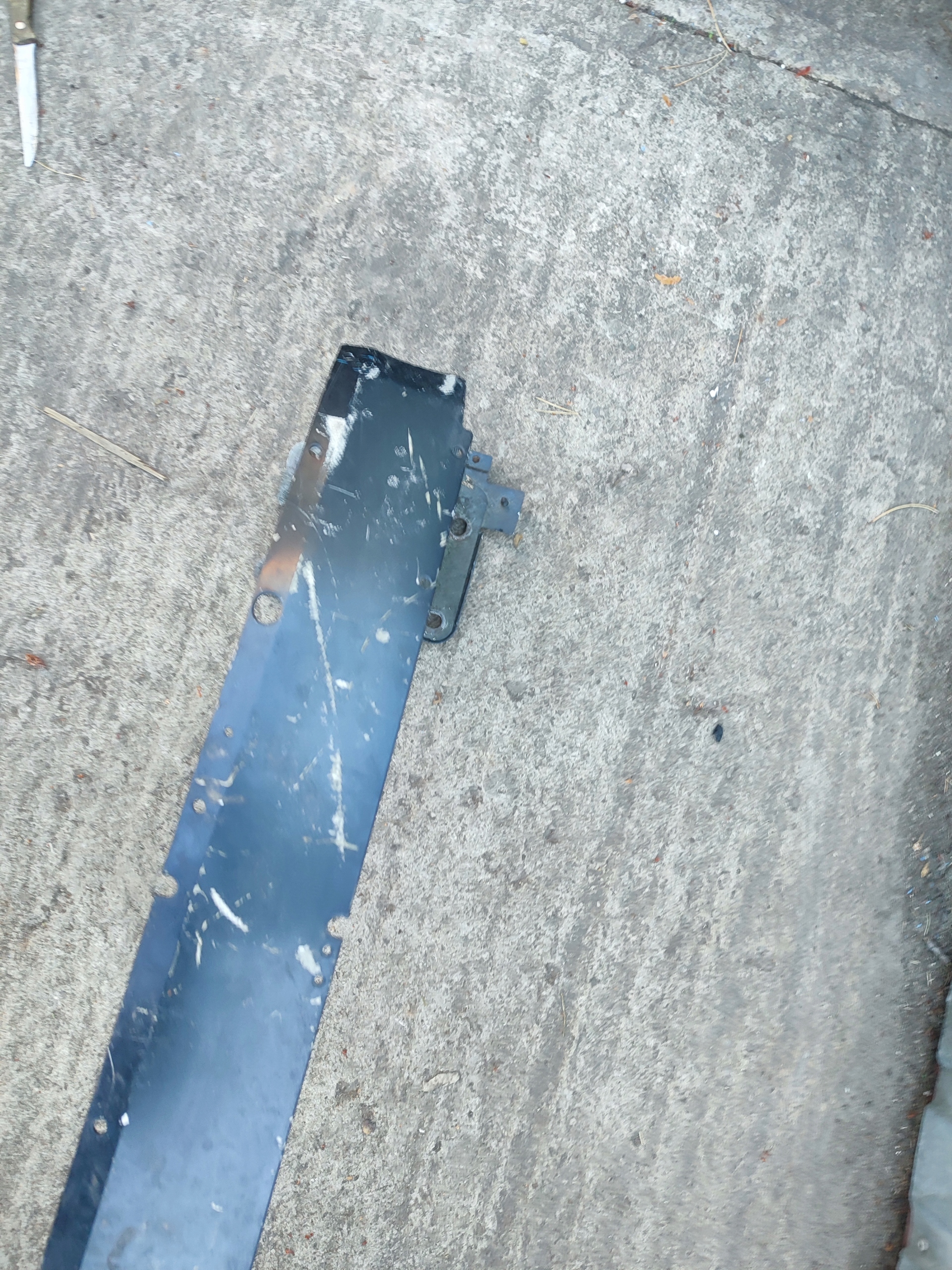 OPEL ZAFIRA B bumper support front 24460537