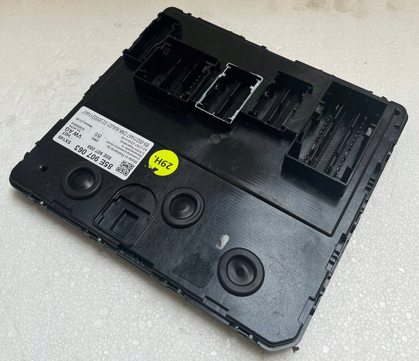 Moduł komfortu 85E907063 Audi