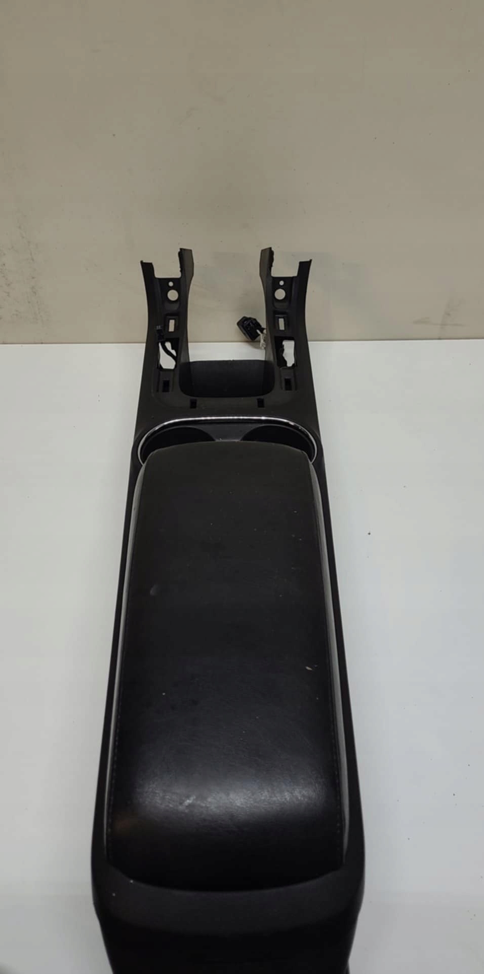 armrest TUNEL central OPEL AMPERA VOLT