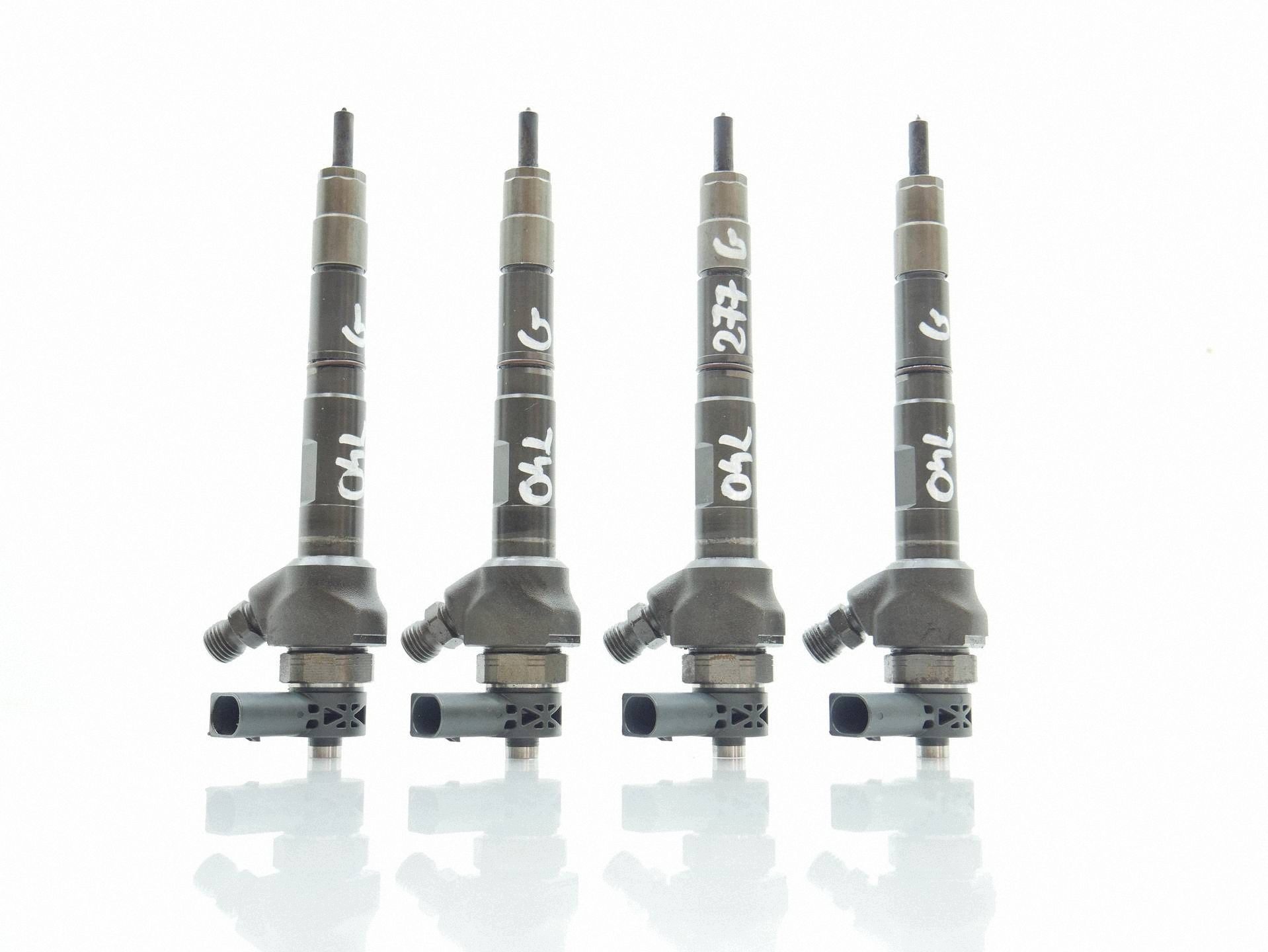 nozzle injector of the fuel AUDIA A6 C7 AUDI A3 8V 2.0 TDI 04L130277AE