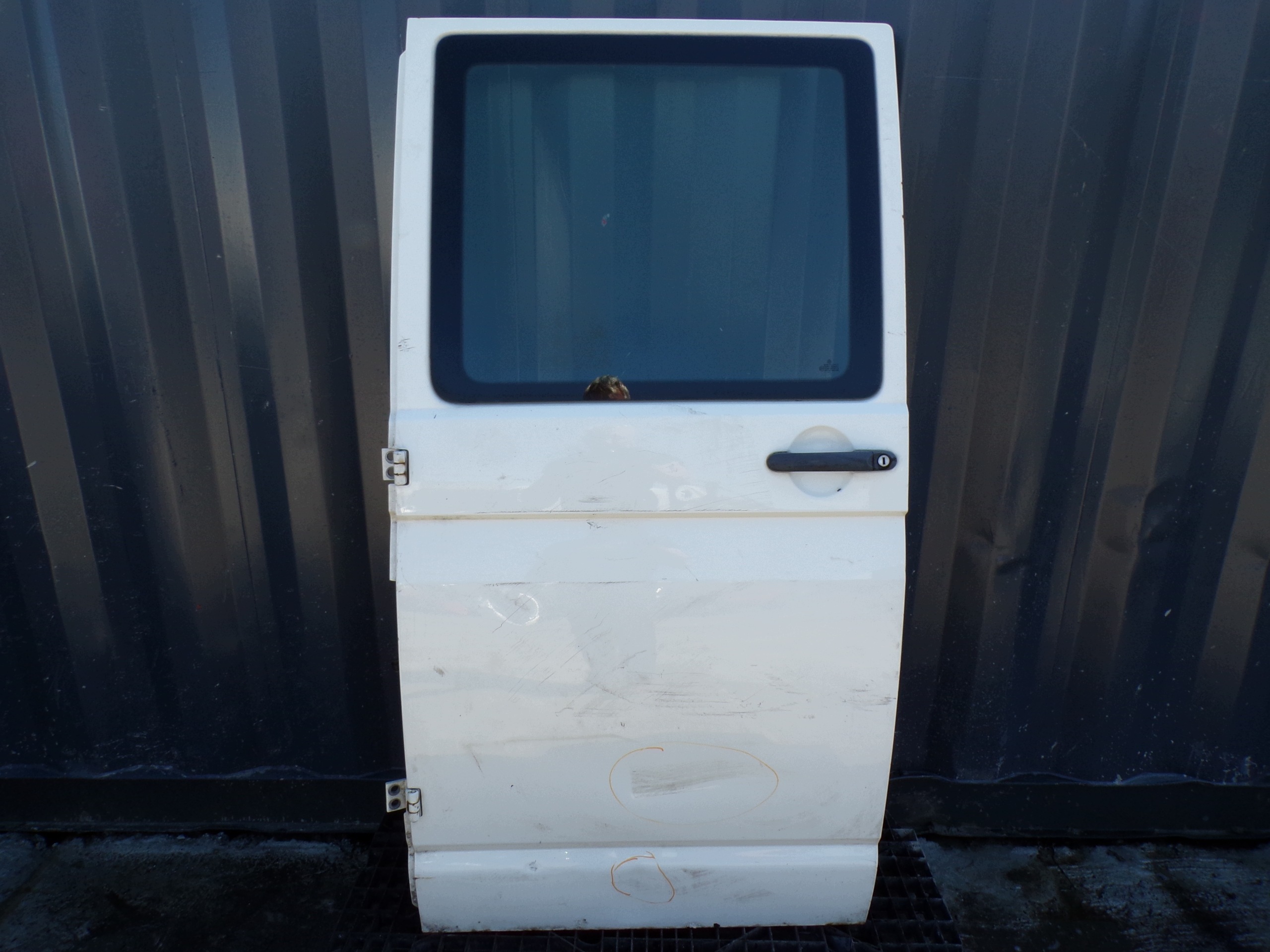 door left rear. VOLKSWAGEN T5 DOKA (R1)