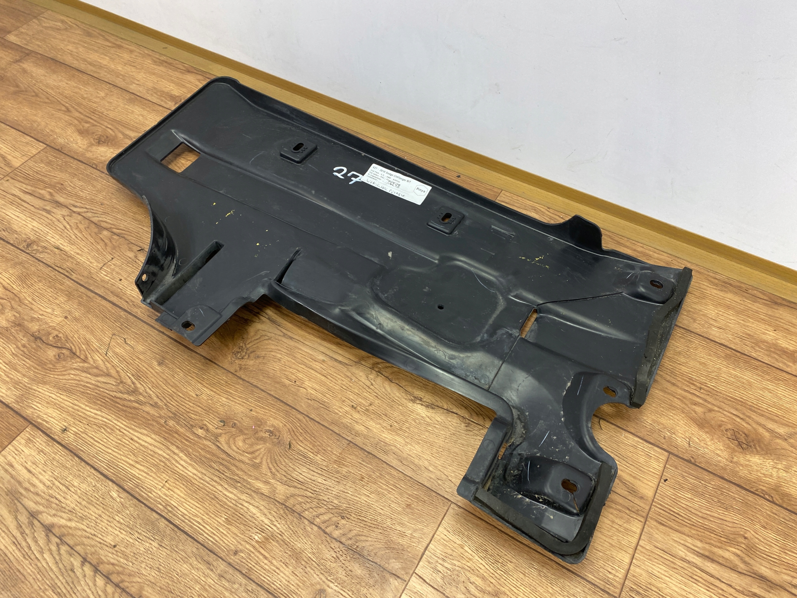 abdeckung Blende Abdeckung Unterfahrschutz Dodge Challenger 2015+ USA