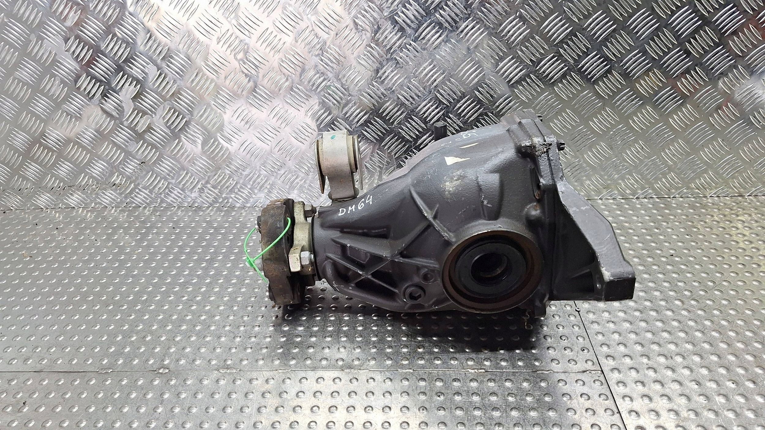 differential diff rear part 2,65 A2043510408 MERCEDES W204 W212